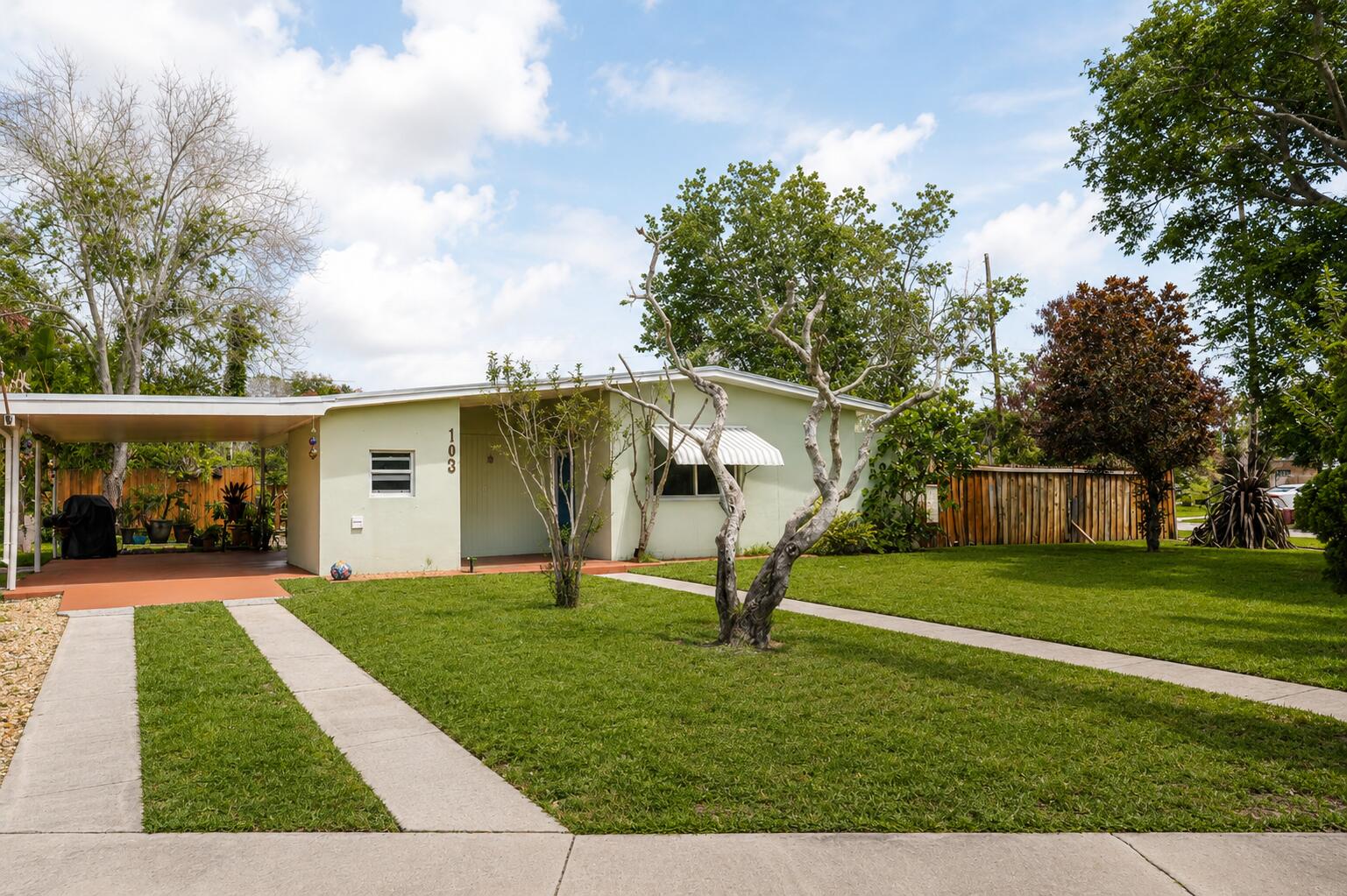 RIVER PARK UNIT 5 - Residential