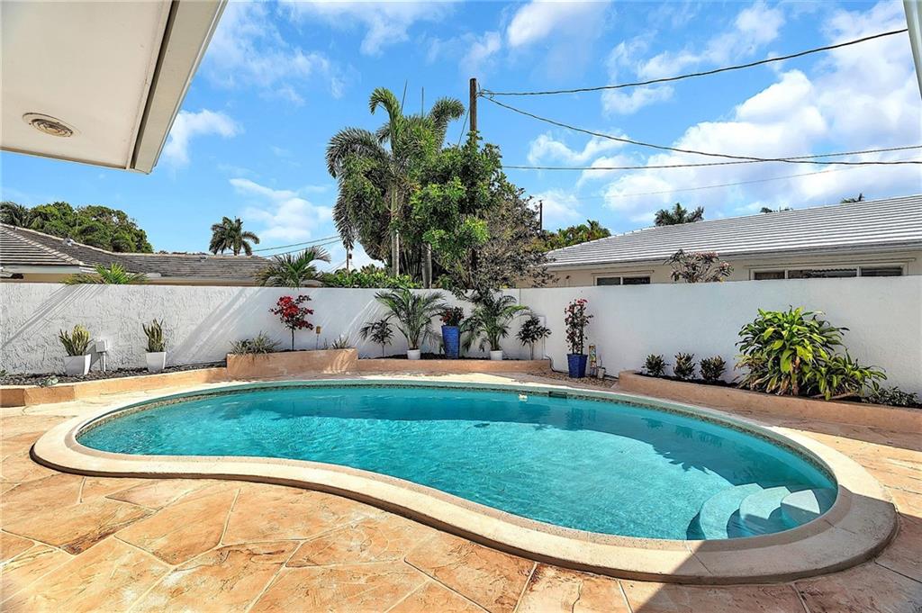Coral Ridge Isles 45-47 B - Residential