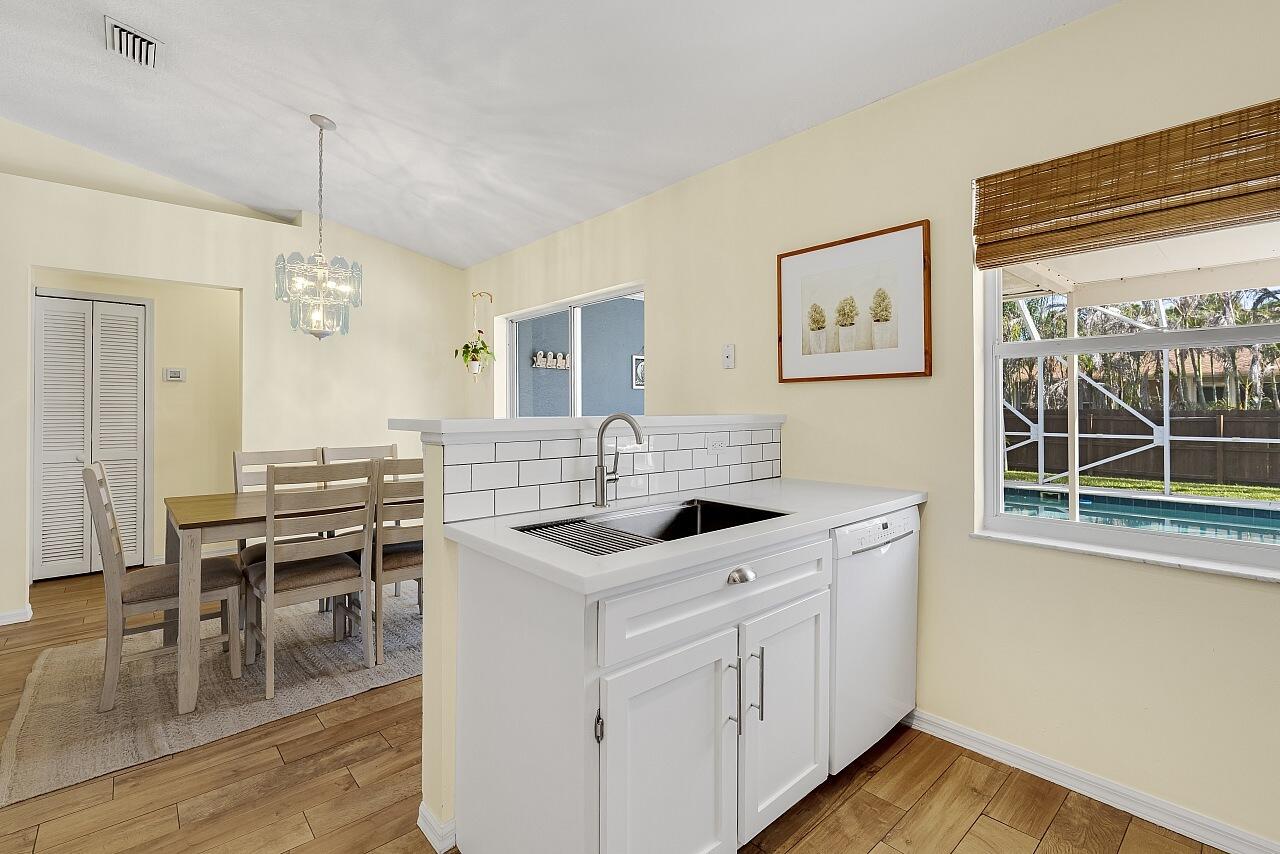 SEBASTIAN HIGHLANDS UNIT 17 - Residential