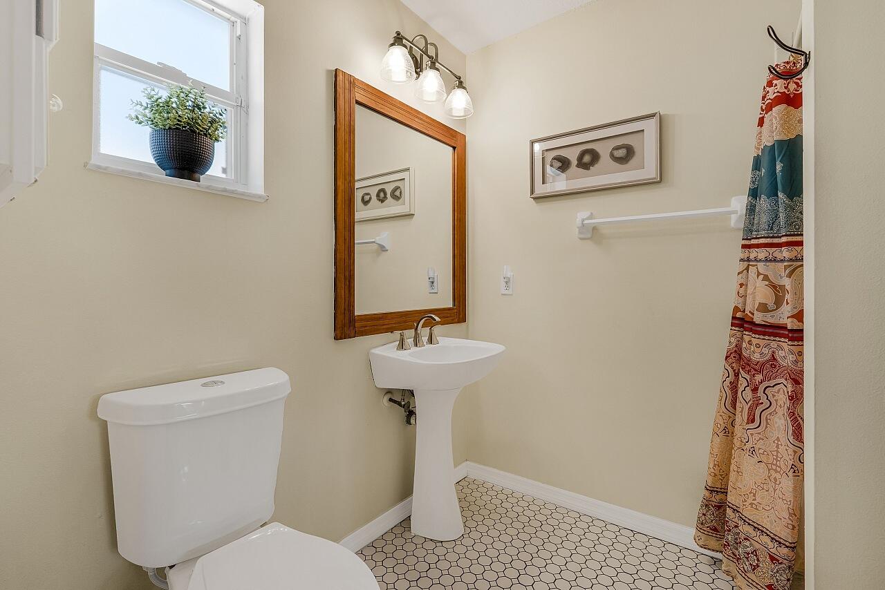 SEBASTIAN HIGHLANDS UNIT 17 - Residential