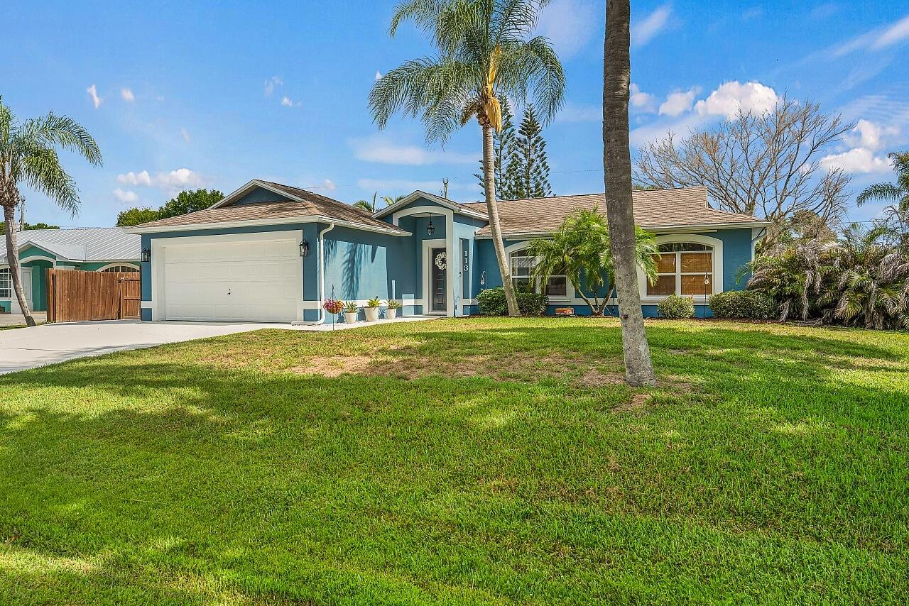 SEBASTIAN HIGHLANDS UNIT 17 - Residential