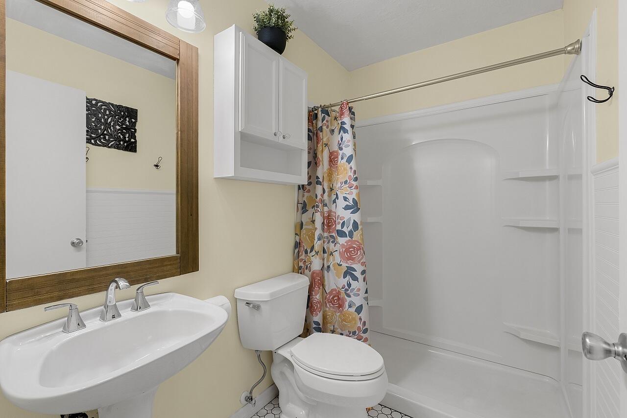 SEBASTIAN HIGHLANDS UNIT 17 - Residential
