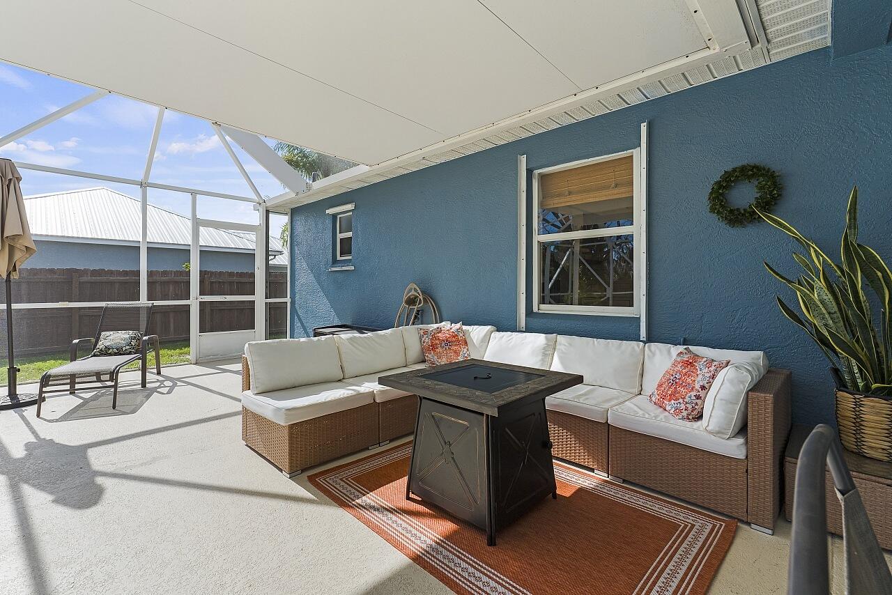 SEBASTIAN HIGHLANDS UNIT 17 - Residential