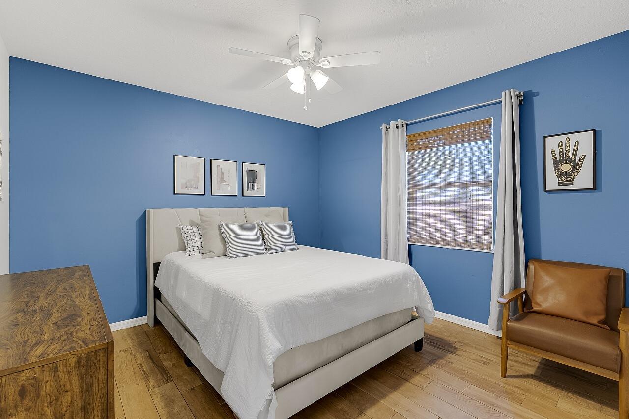 SEBASTIAN HIGHLANDS UNIT 17 - Residential