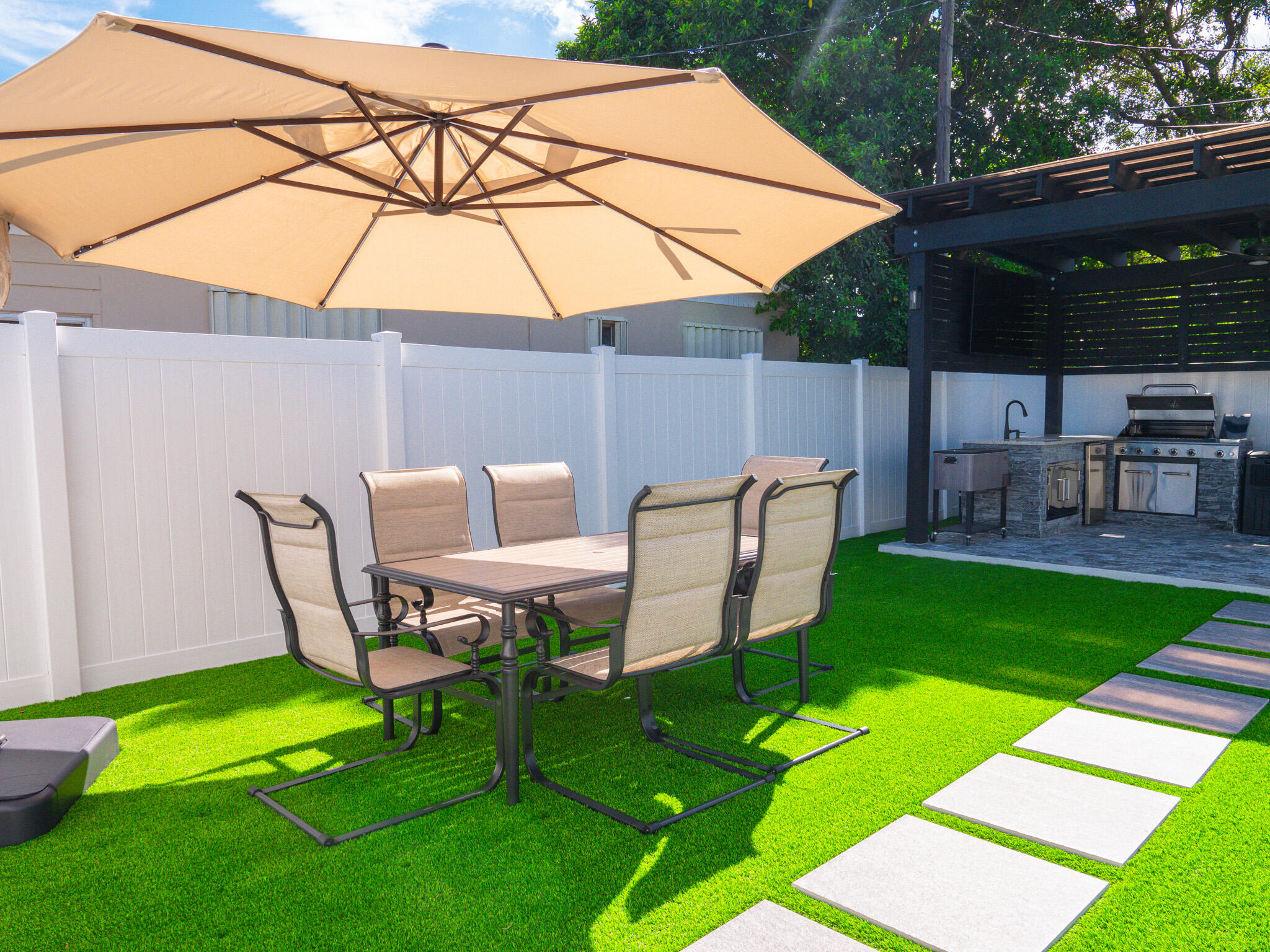 DELRAY TOWN OF - Residential