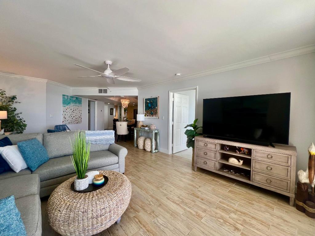 HIBISCUS BY THE SEA CONDOMINIUM - Residential