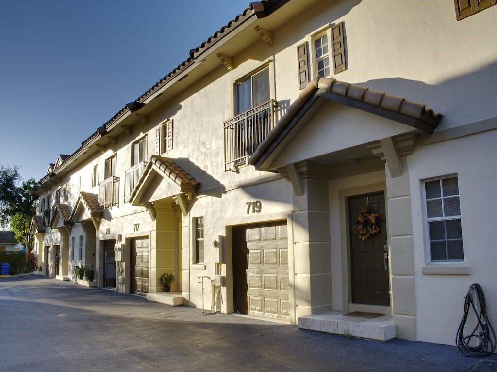 Parktown Villas - Residential