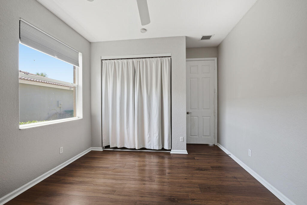 FOURTH  REPLAT OF PORTOFINO ISLES - Residential