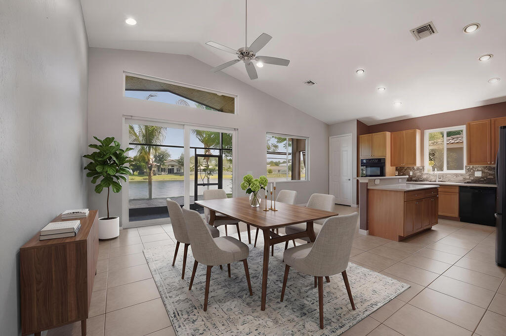 FOURTH  REPLAT OF PORTOFINO ISLES - Residential