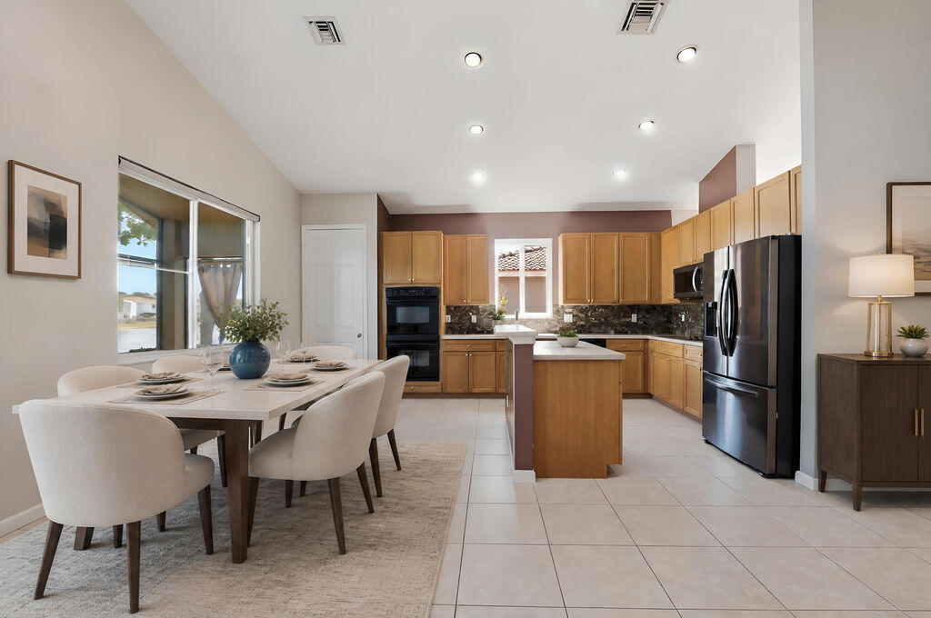 FOURTH  REPLAT OF PORTOFINO ISLES - Residential