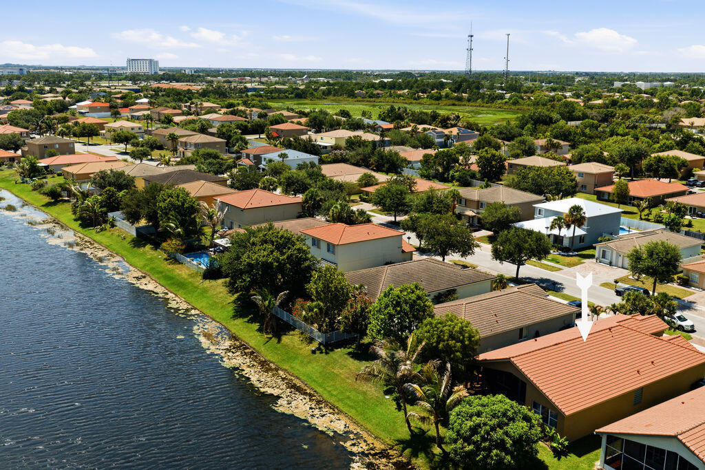 FOURTH  REPLAT OF PORTOFINO ISLES - Residential