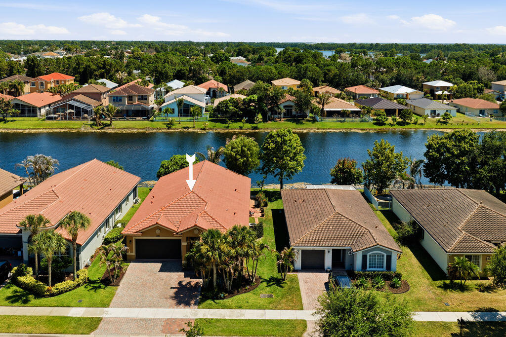 FOURTH  REPLAT OF PORTOFINO ISLES - Residential