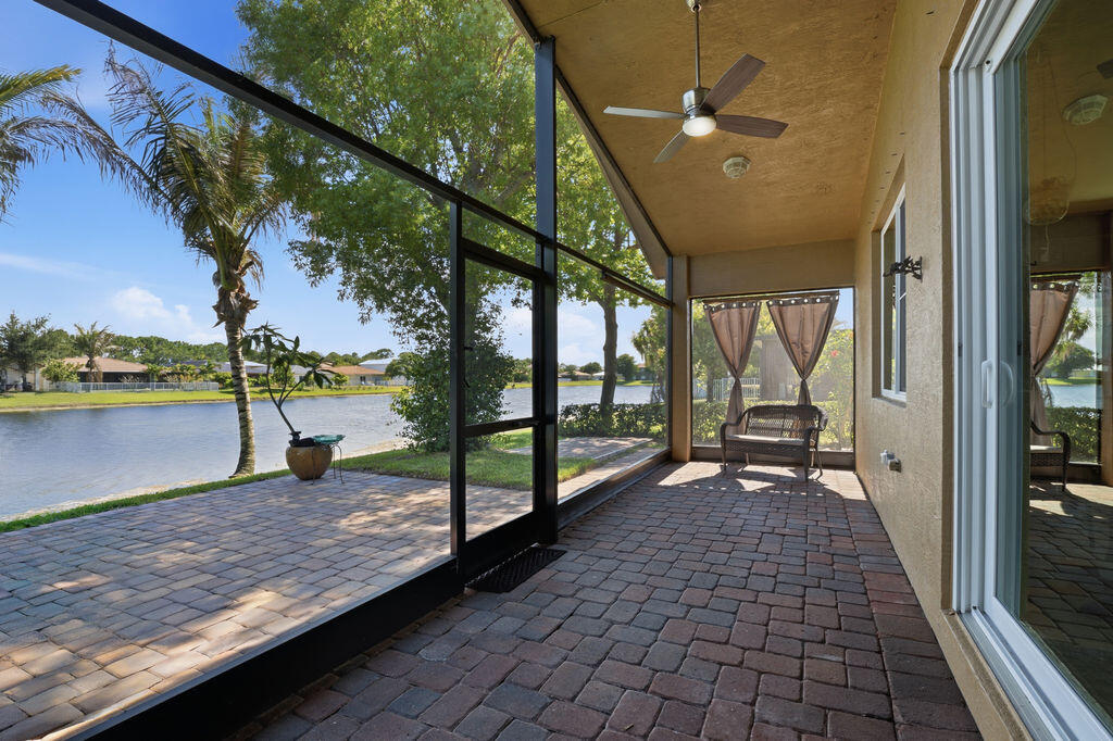 FOURTH  REPLAT OF PORTOFINO ISLES - Residential