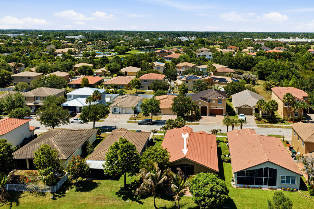 FOURTH  REPLAT OF PORTOFINO ISLES - Residential