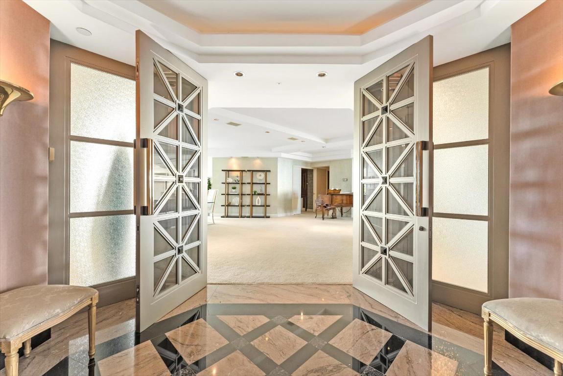 PRESIDENTIAL PLACE CONDO - Residential