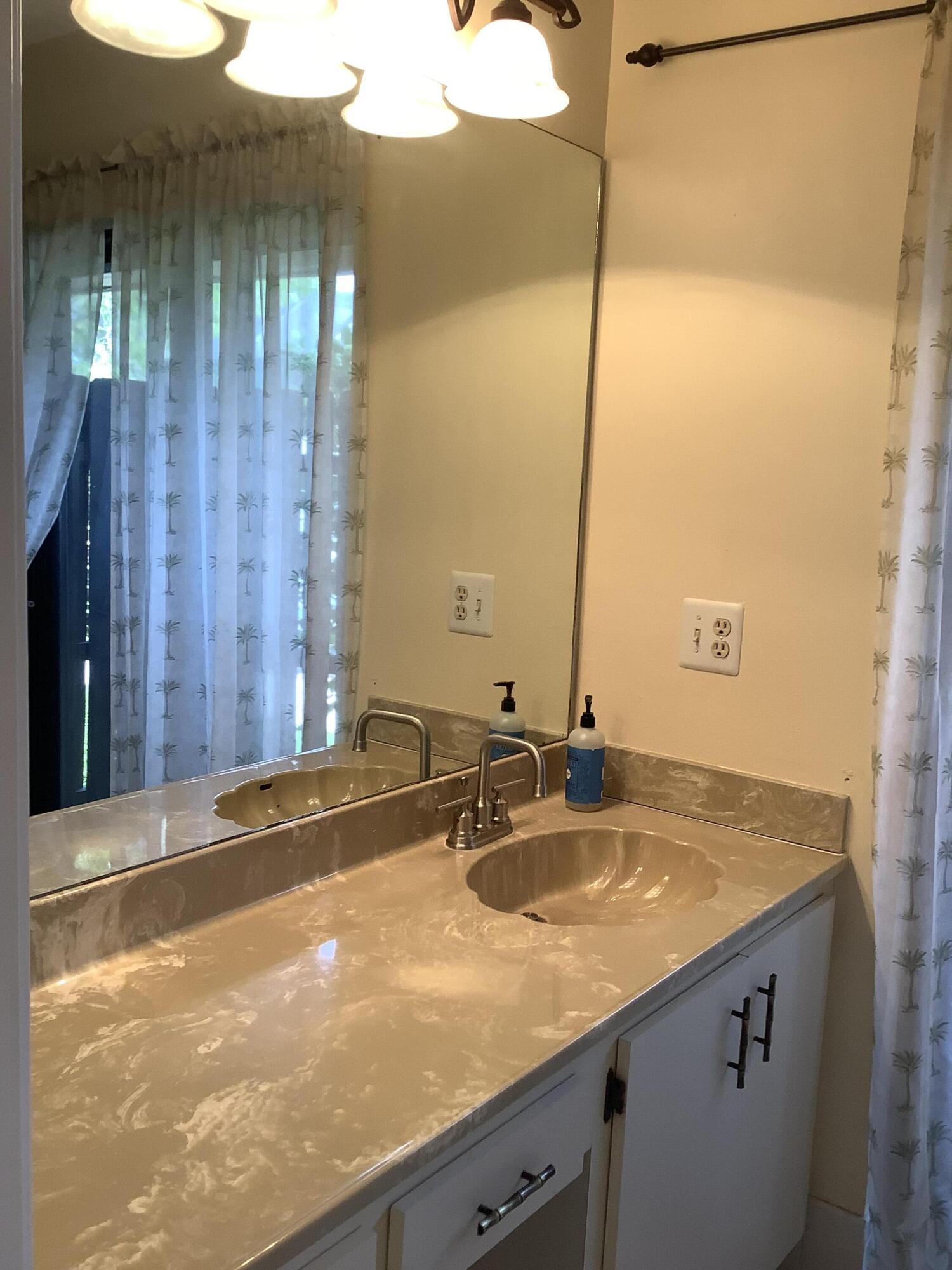 HOMEWOOD LAKES SEC B-2 - Residential