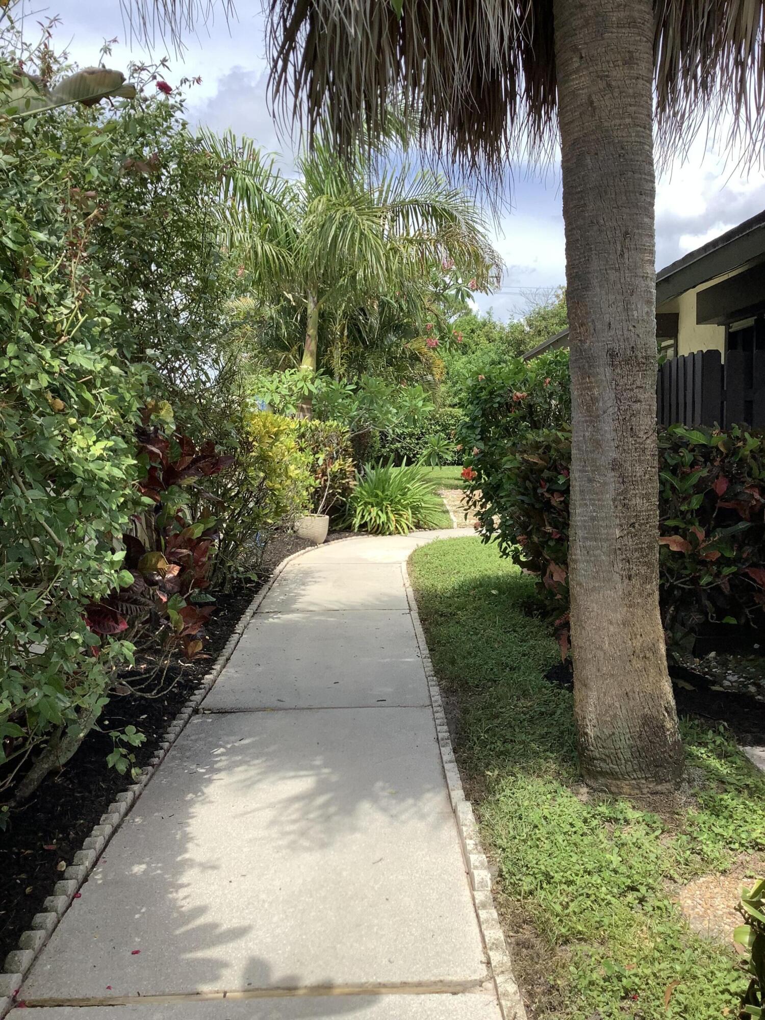 HOMEWOOD LAKES SEC B-2 - Residential