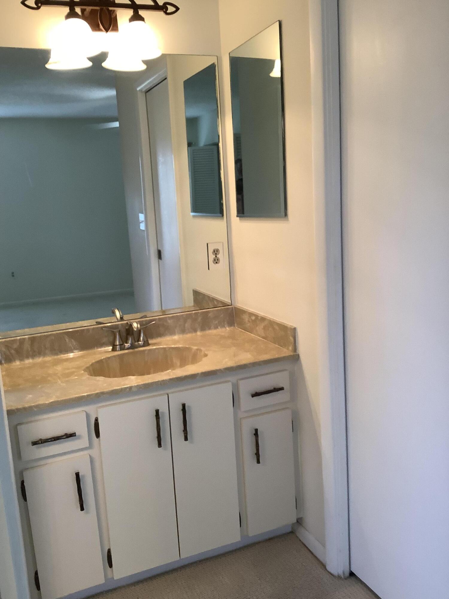 HOMEWOOD LAKES SEC B-2 - Residential