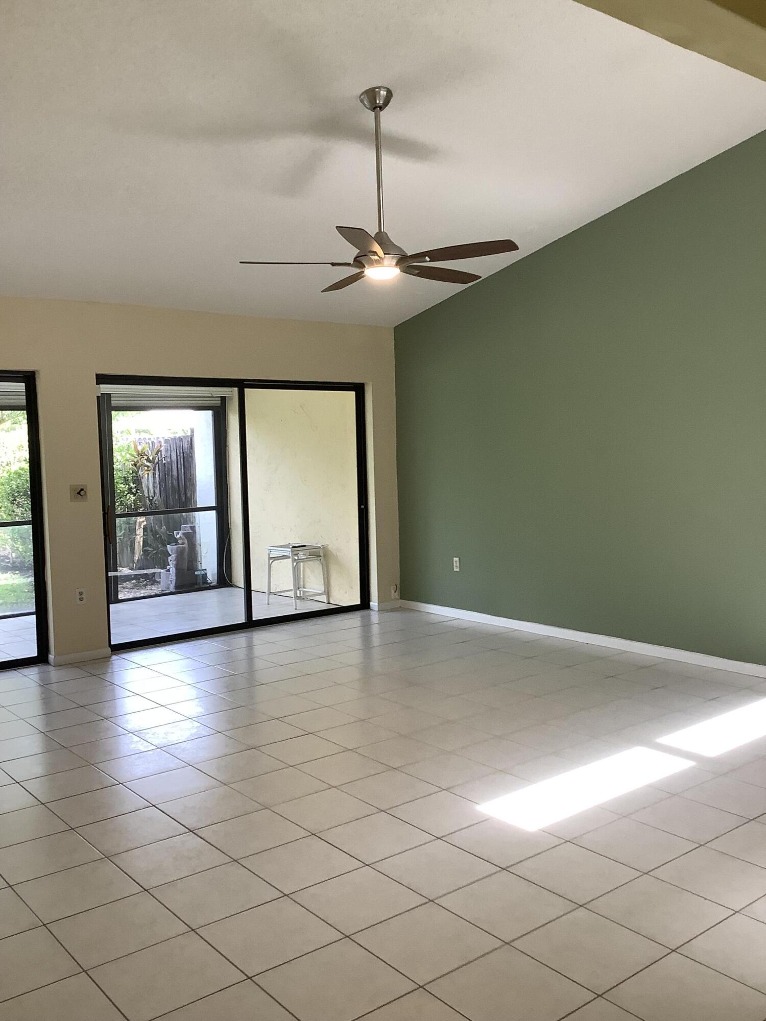 HOMEWOOD LAKES SEC B-2 - Residential