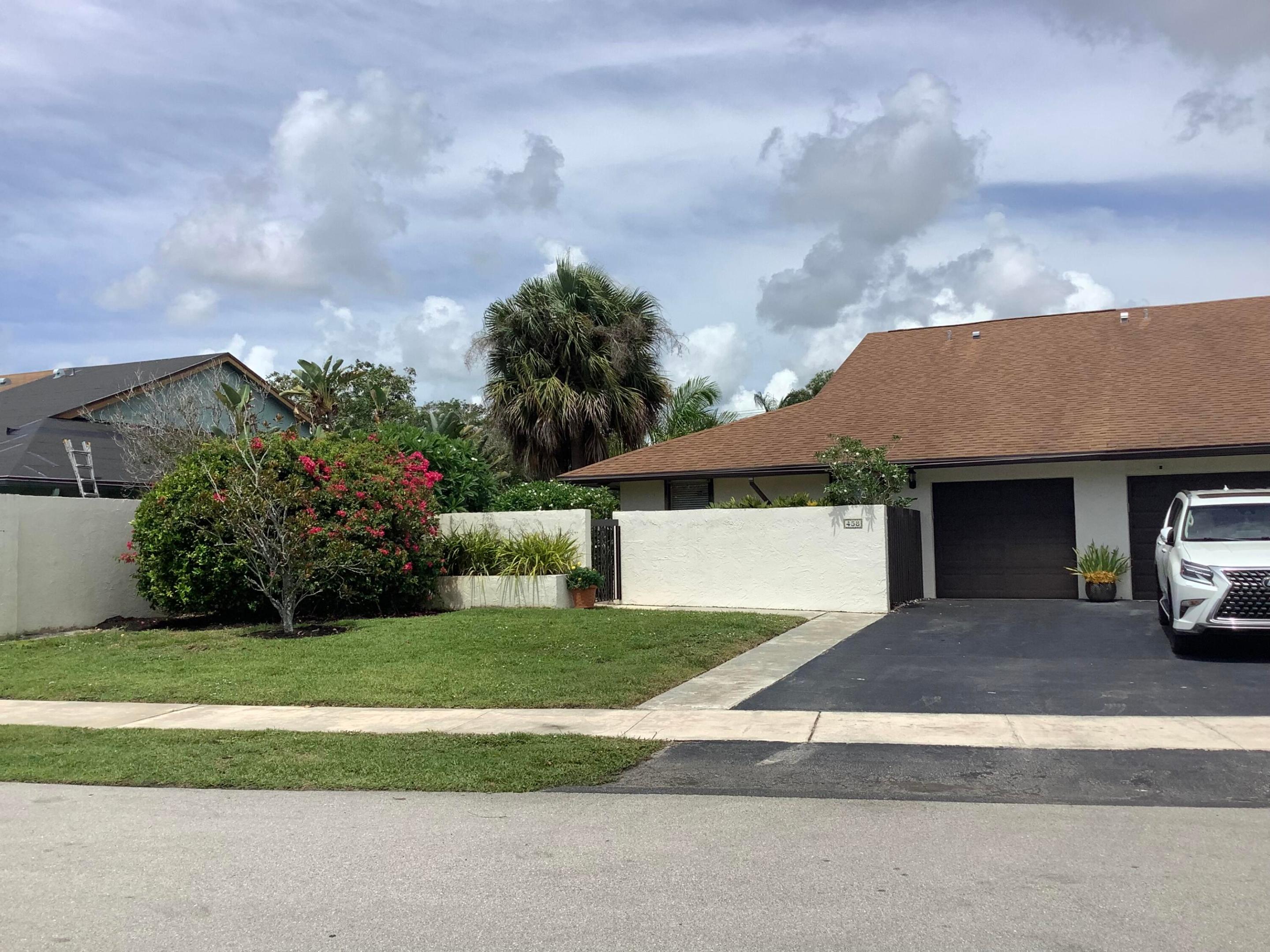 HOMEWOOD LAKES SEC B-2 - Residential