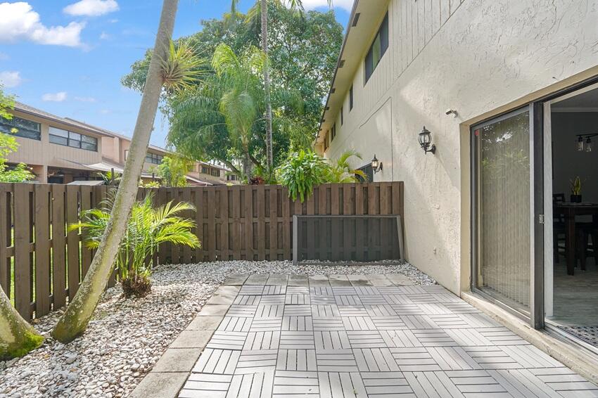 BONAIRE VILLAGE AT WOODMONT - Residential