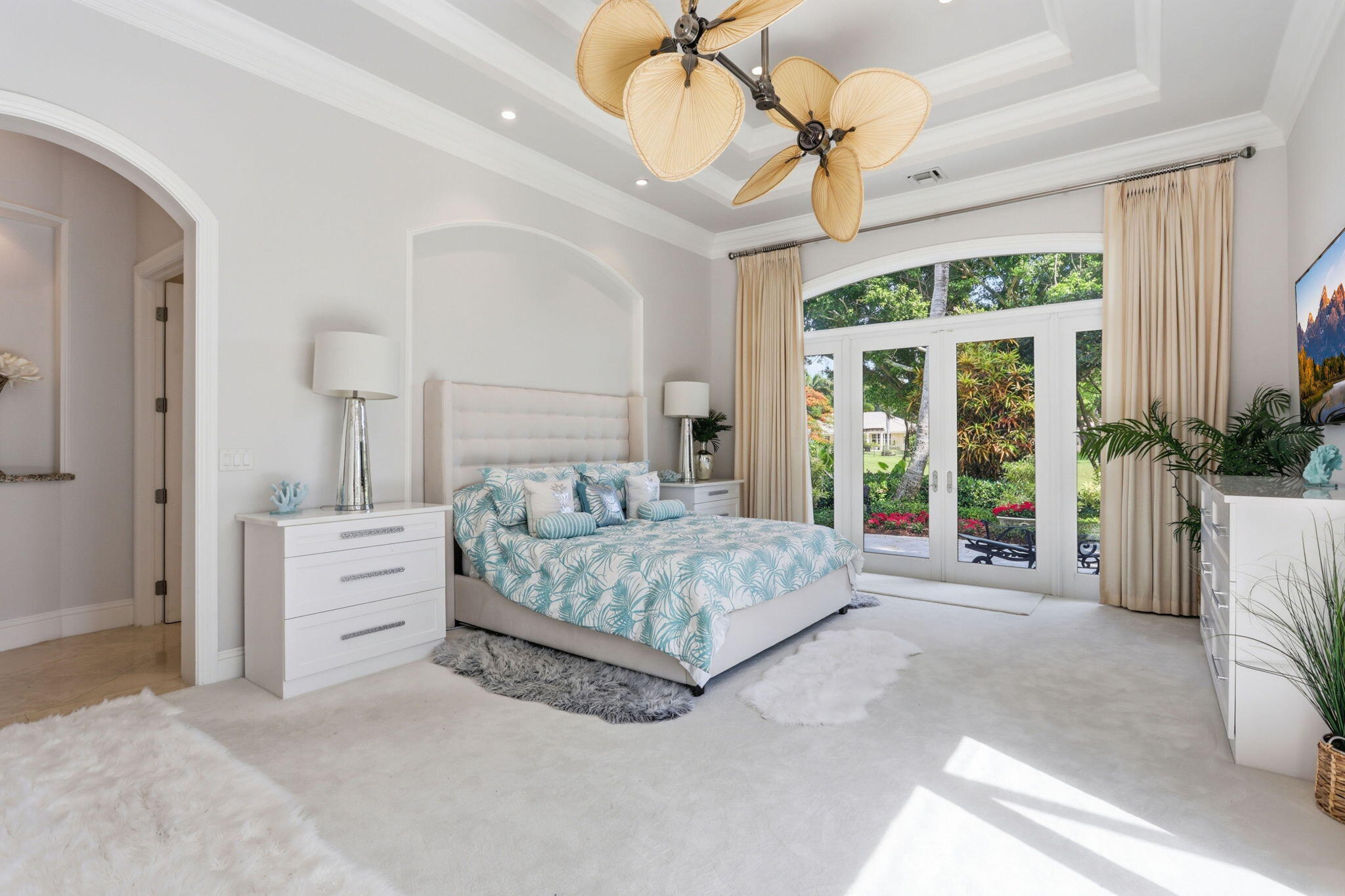 BOCA RATON BATH & TENNIS CLUB - Residential