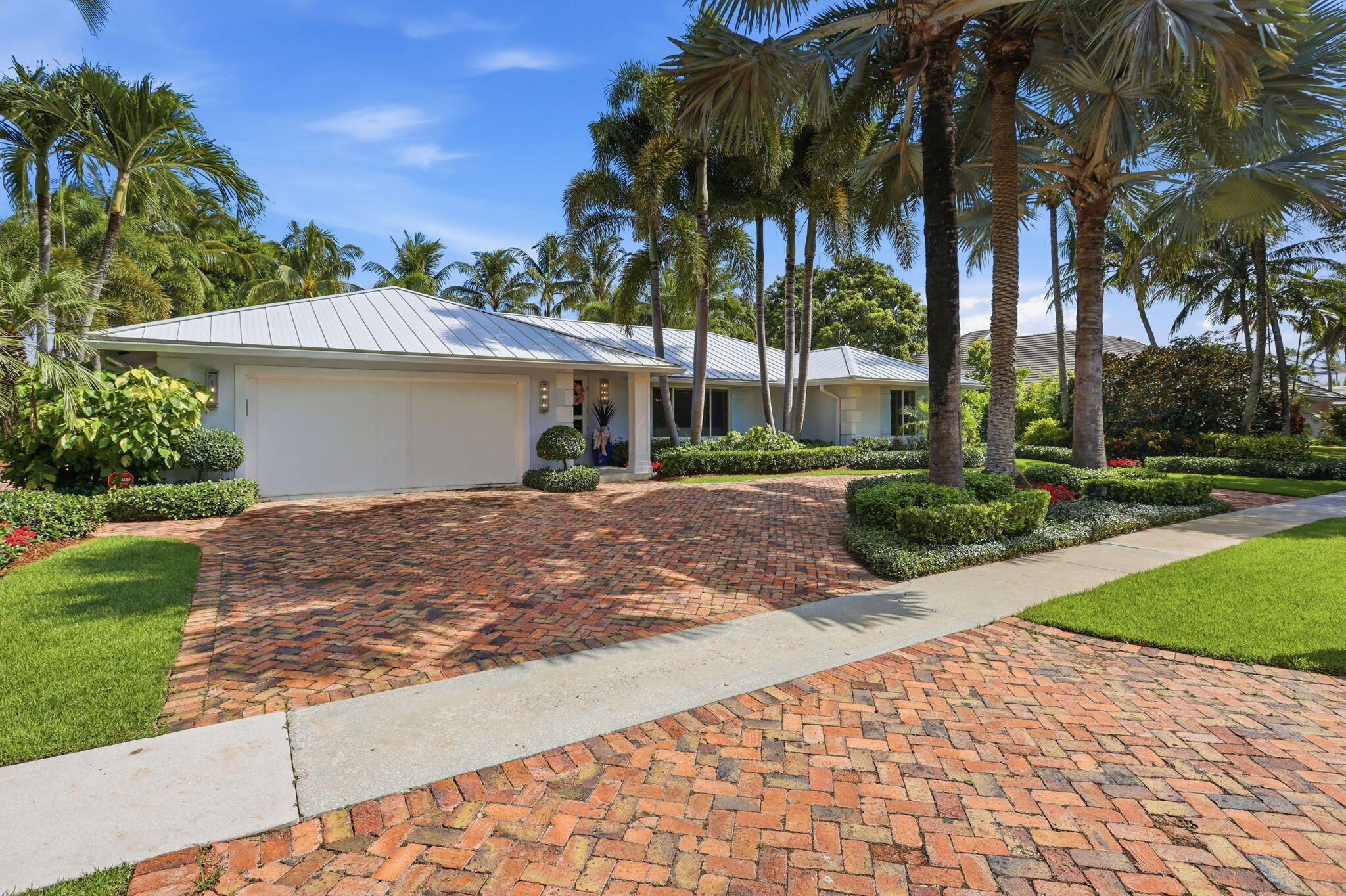 BOCA RATON BATH & TENNIS CLUB - Residential