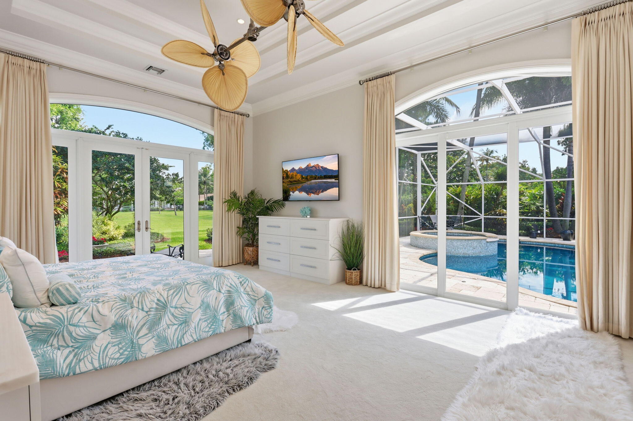BOCA RATON BATH & TENNIS CLUB - Residential