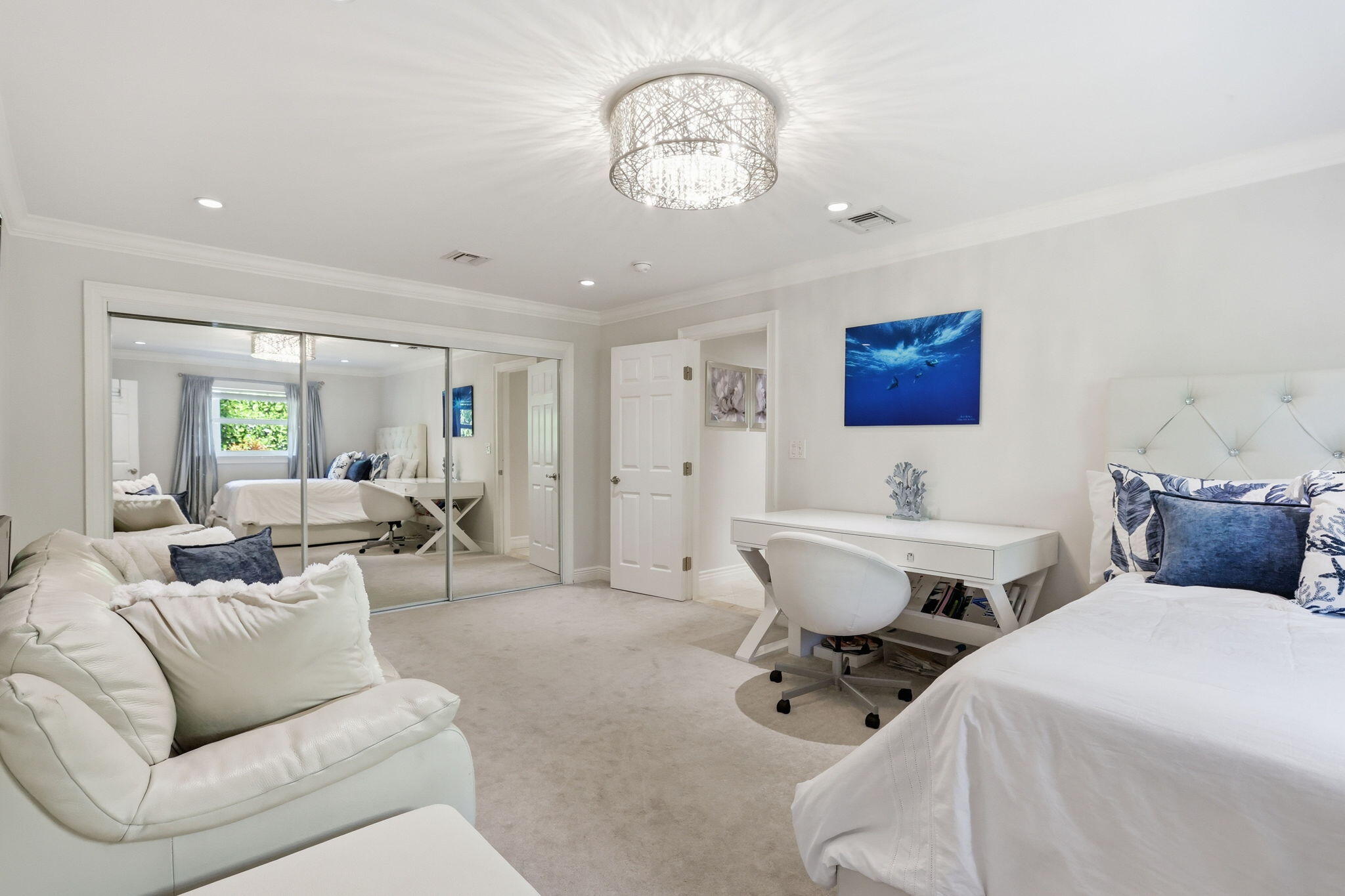 BOCA RATON BATH & TENNIS CLUB - Residential