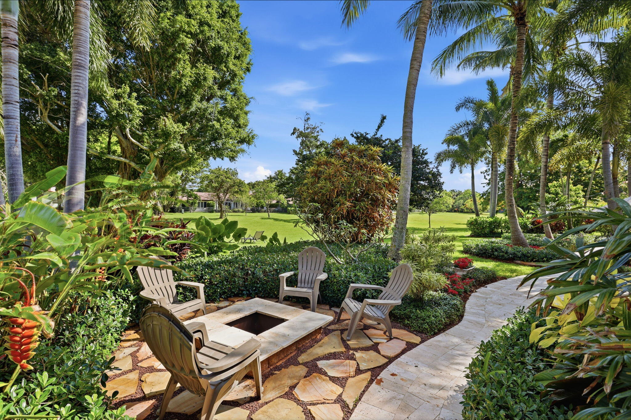 BOCA RATON BATH & TENNIS CLUB - Residential