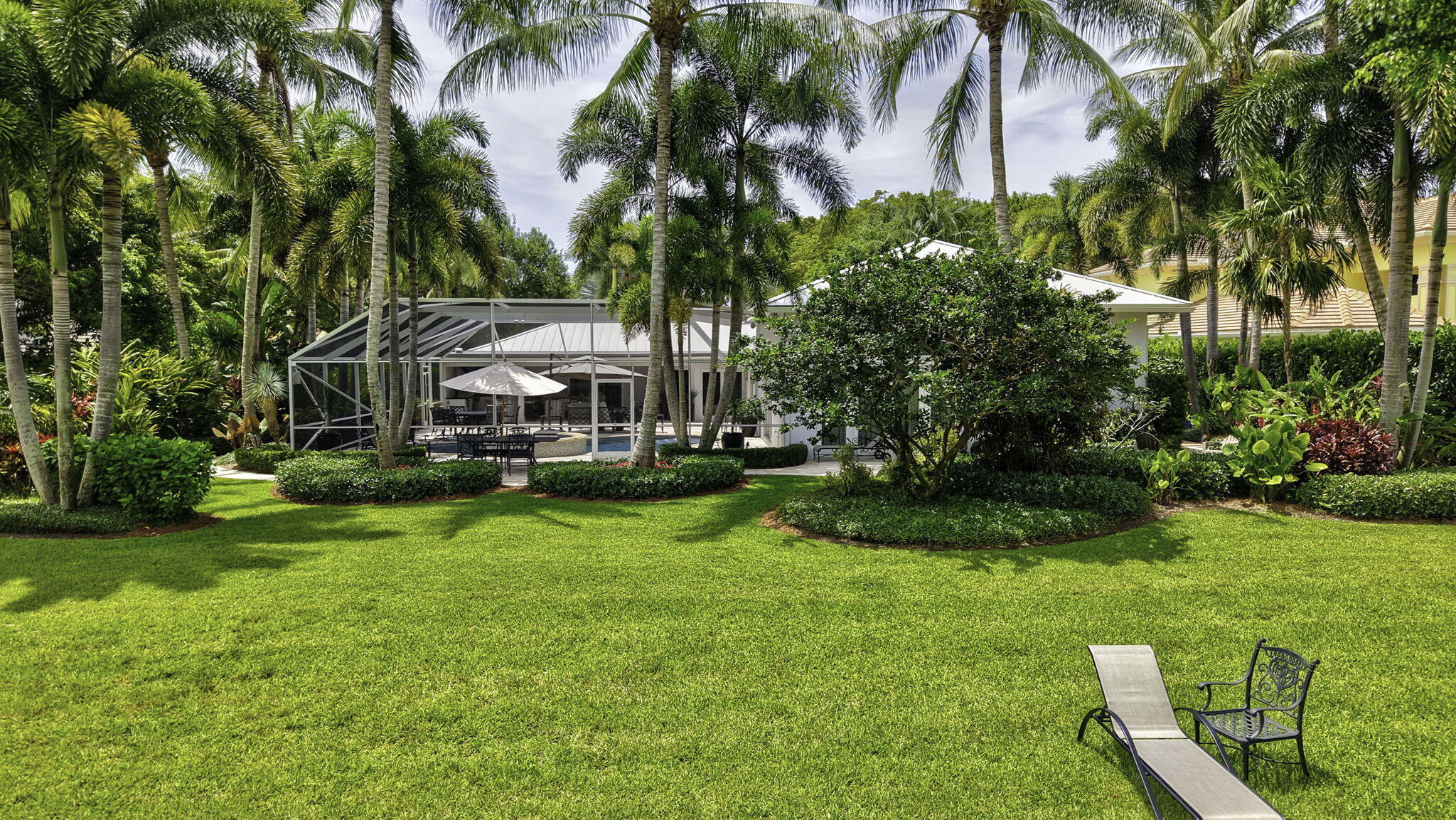 BOCA RATON BATH & TENNIS CLUB - Residential