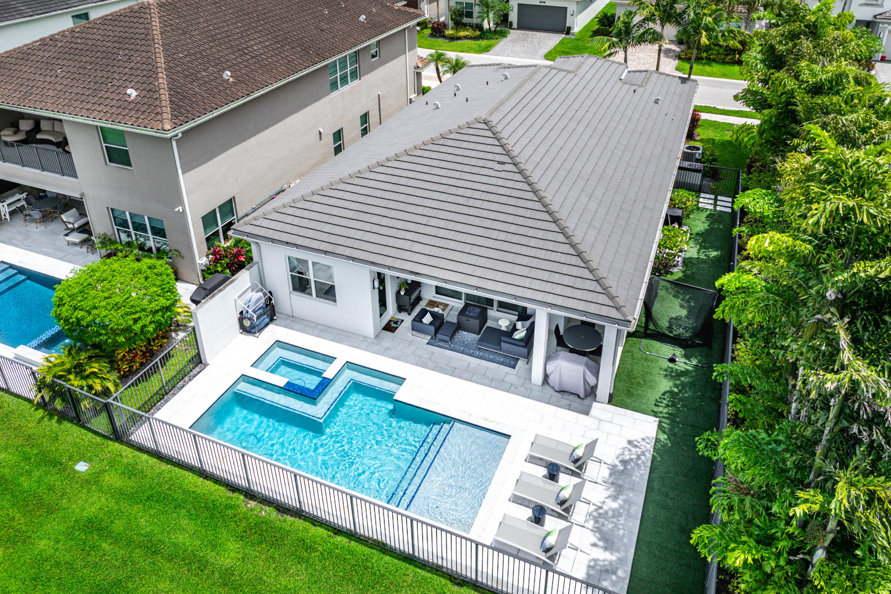 DAKOTA - Residential