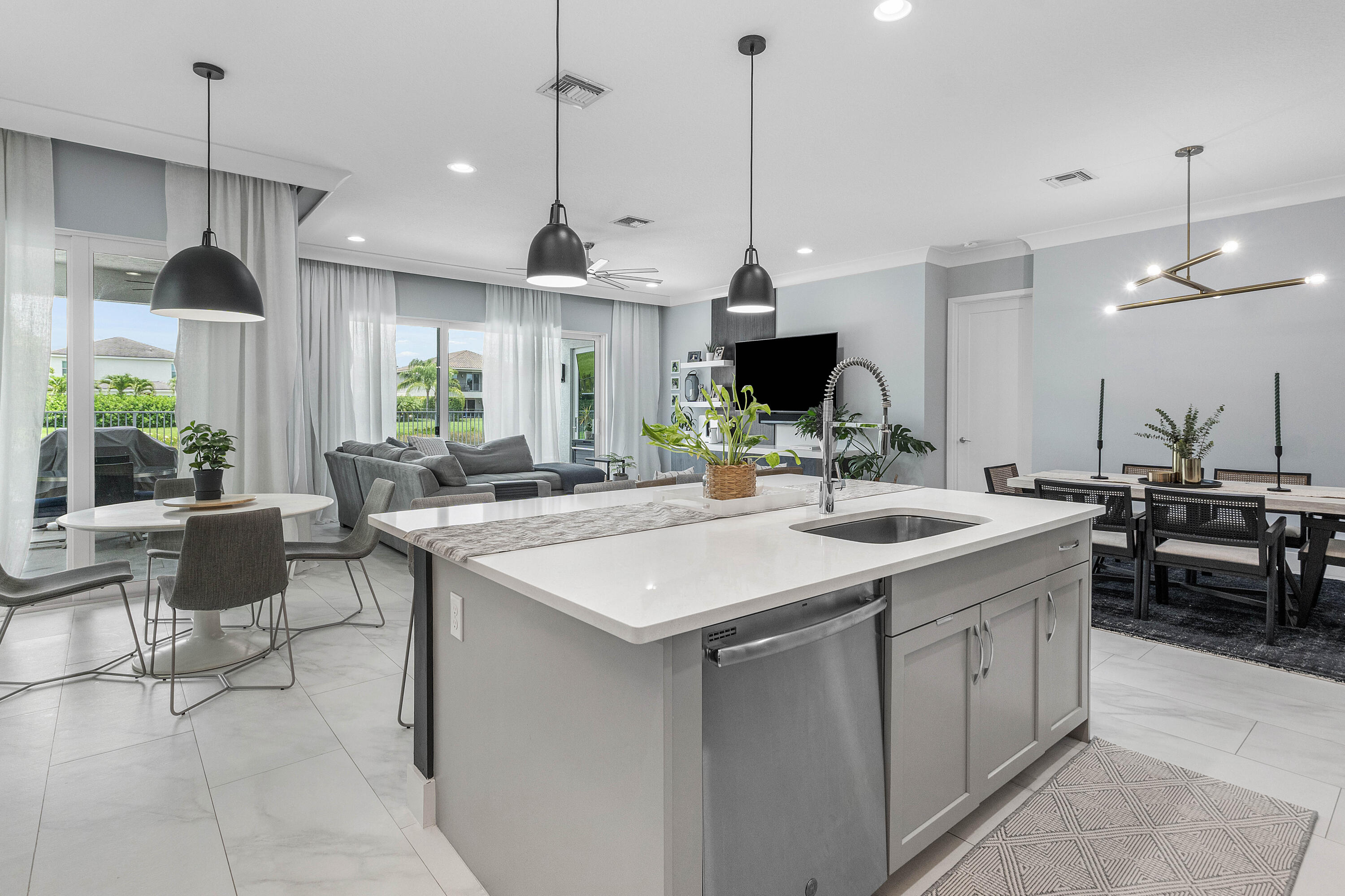 DAKOTA - Residential