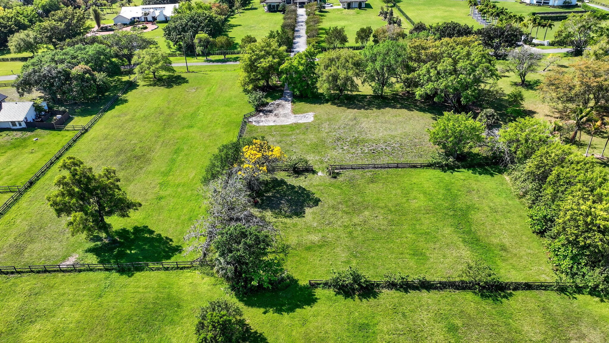 PALM BEACH FARMS CO 3 - Land