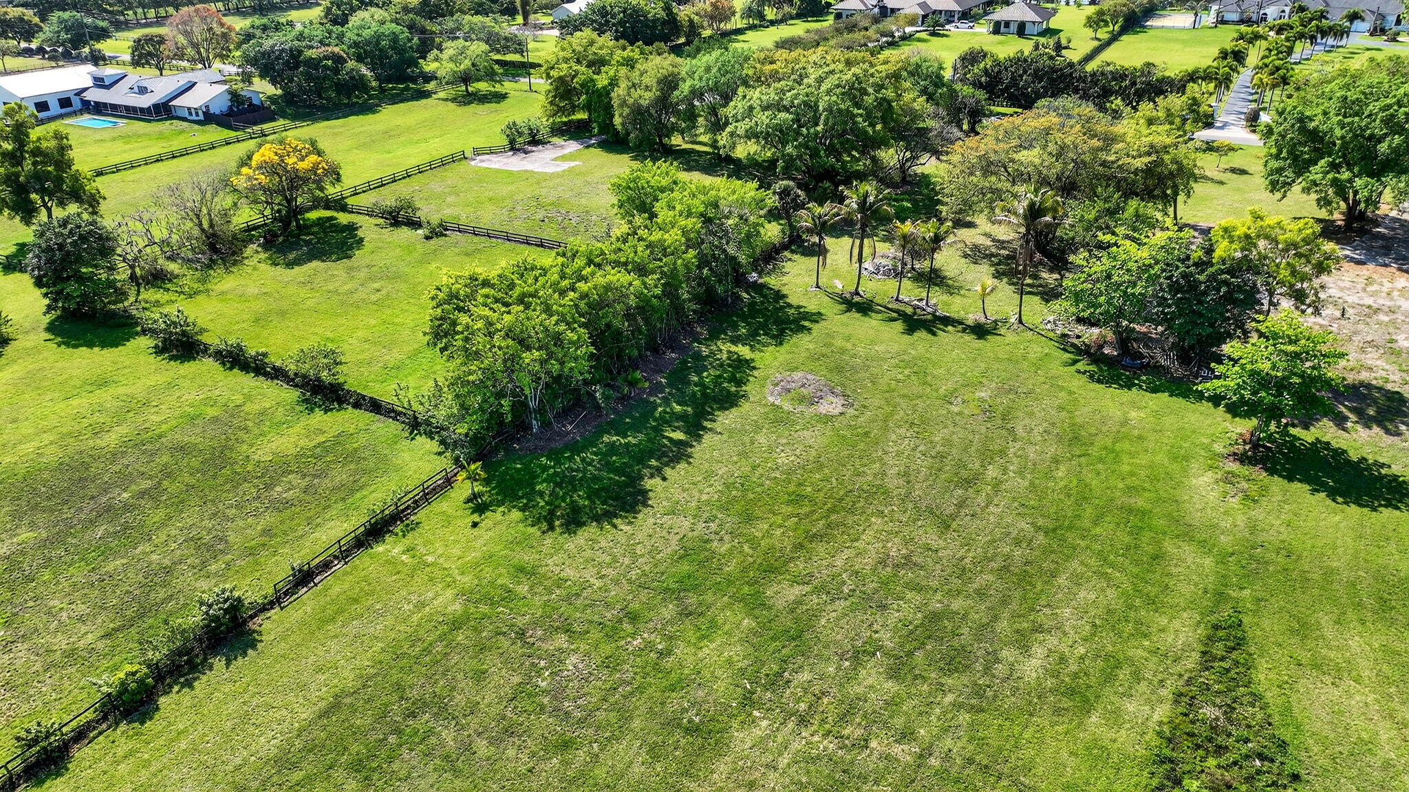 PALM BEACH FARMS CO 3 - Land