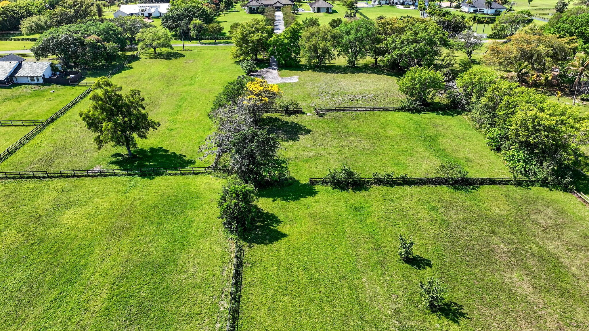 PALM BEACH FARMS CO 3 - Land