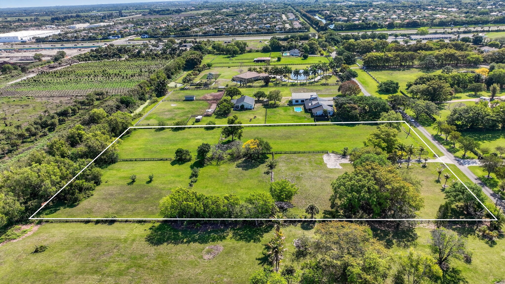 PALM BEACH FARMS CO 3 - Land