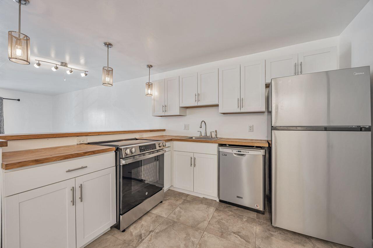 Boca Club - Residential Lease
