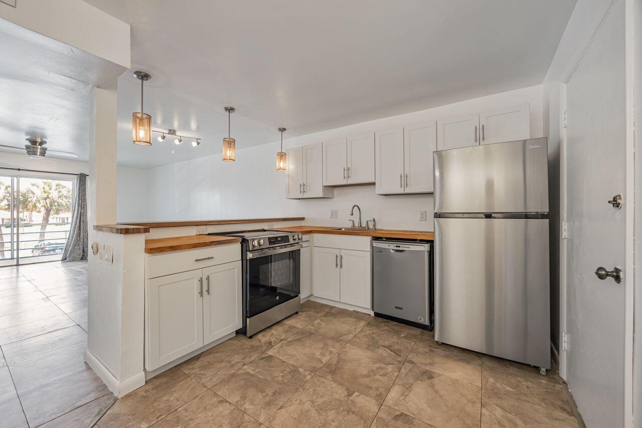 Boca Club - Residential Lease
