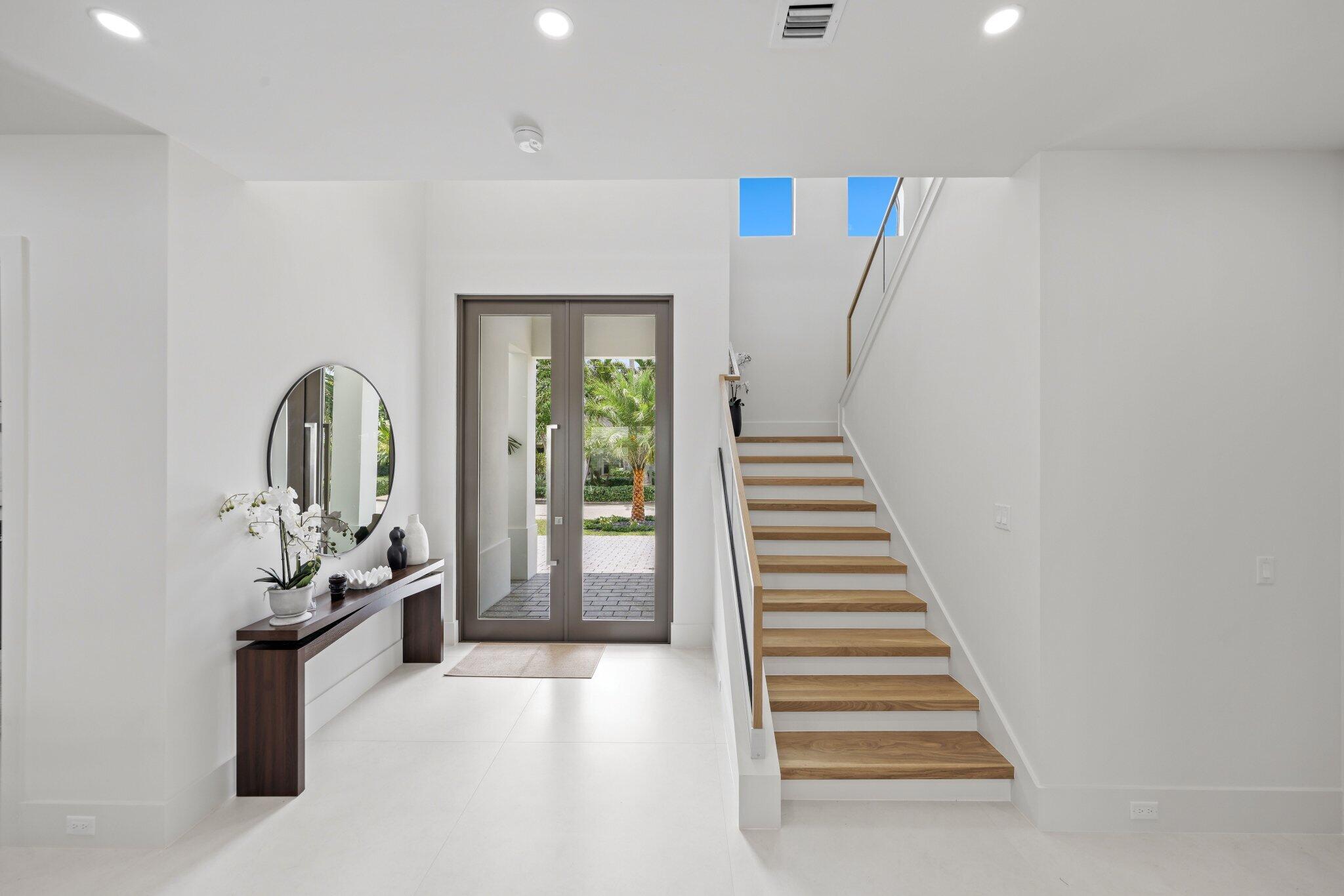 PALM BEACH ISLES 2 - Residential