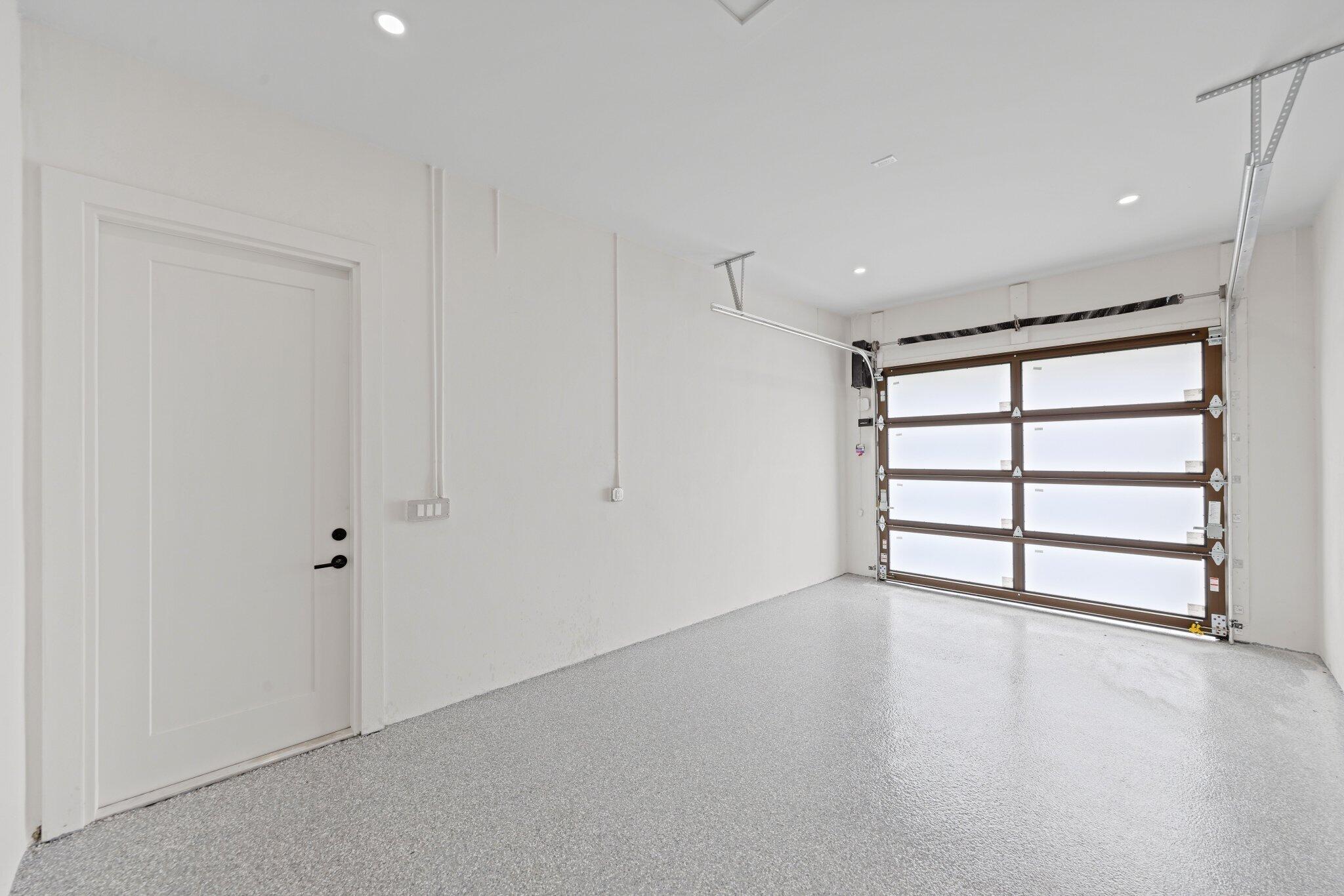 PALM BEACH ISLES 2 - Residential