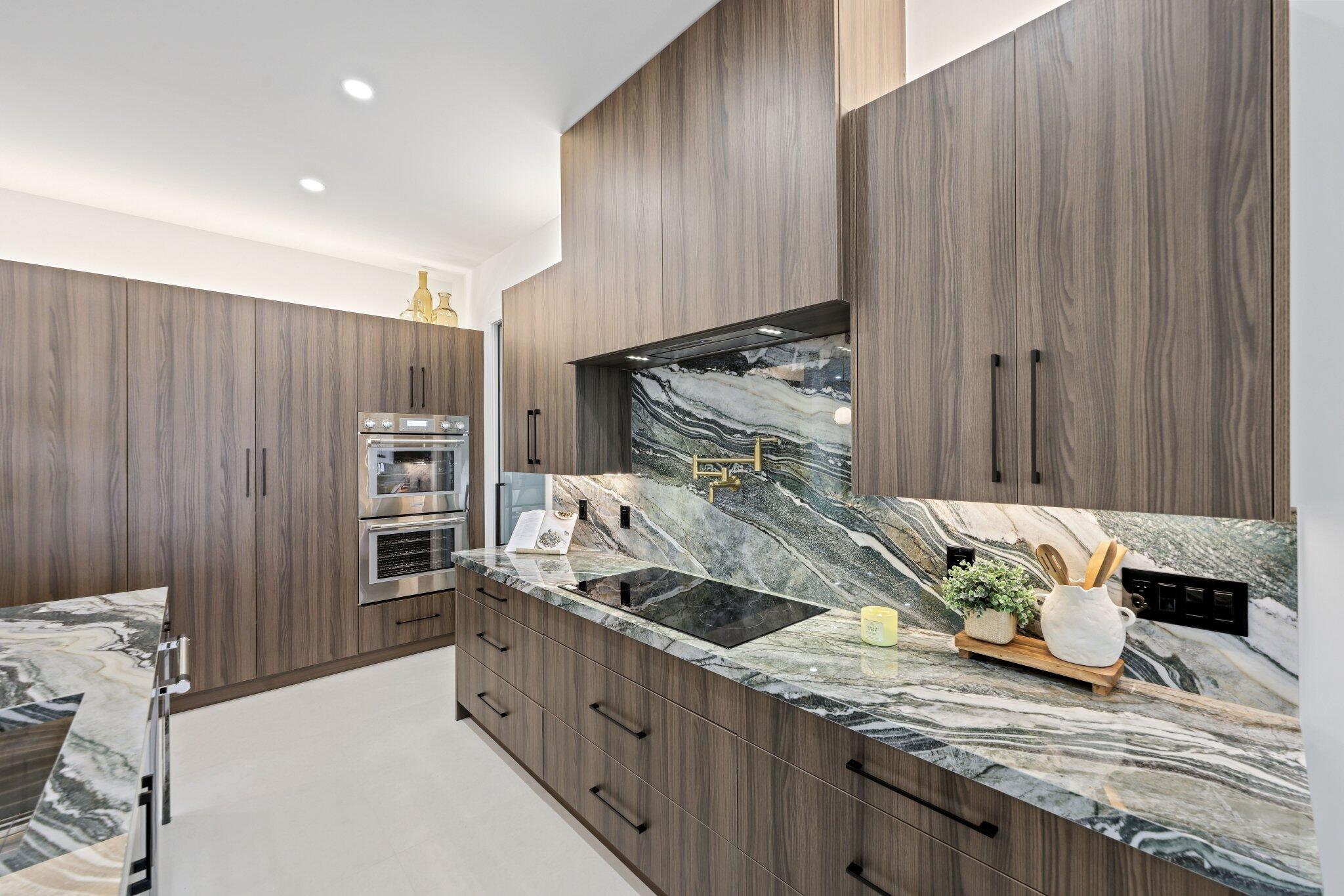 PALM BEACH ISLES 2 - Residential
