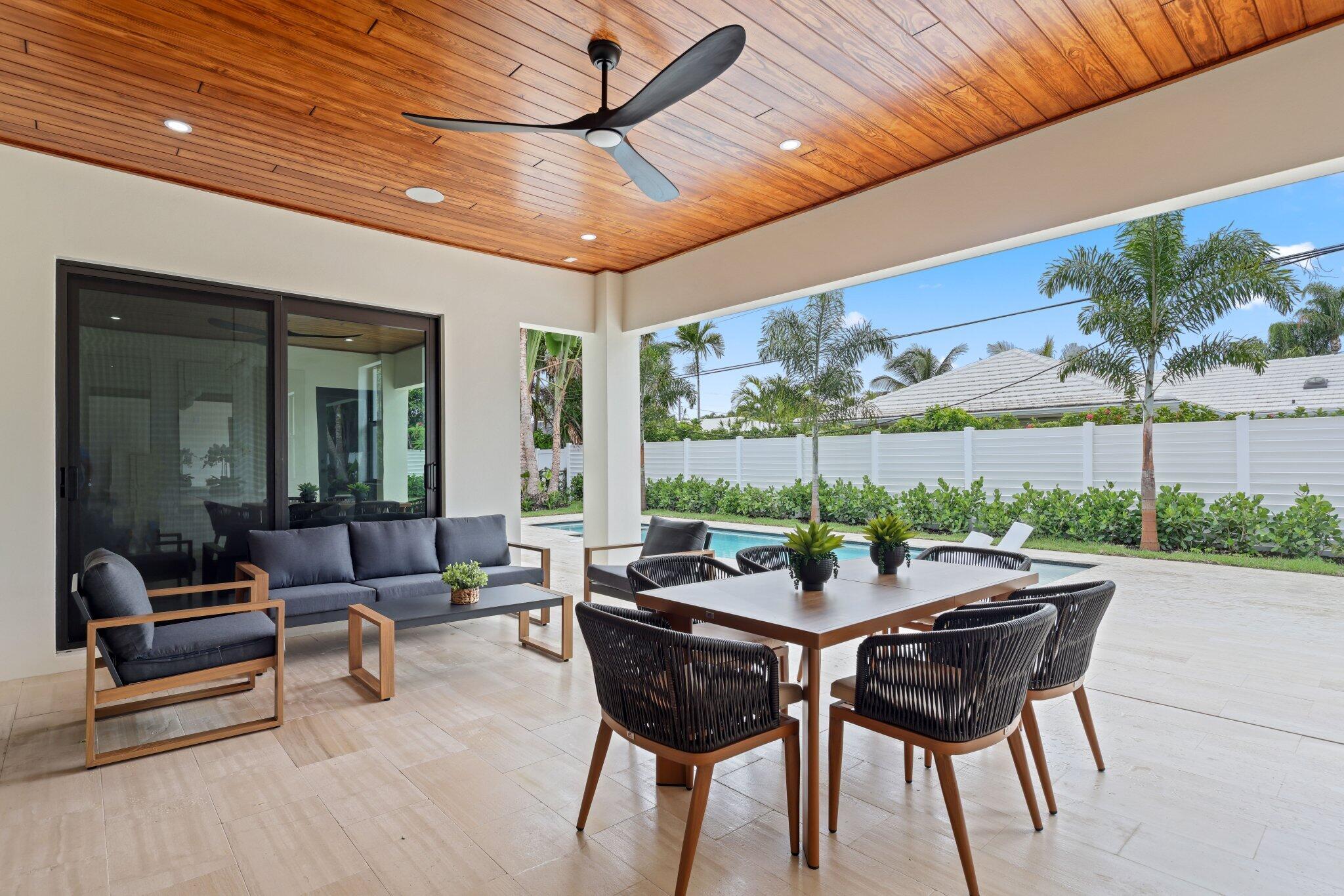 PALM BEACH ISLES 2 - Residential