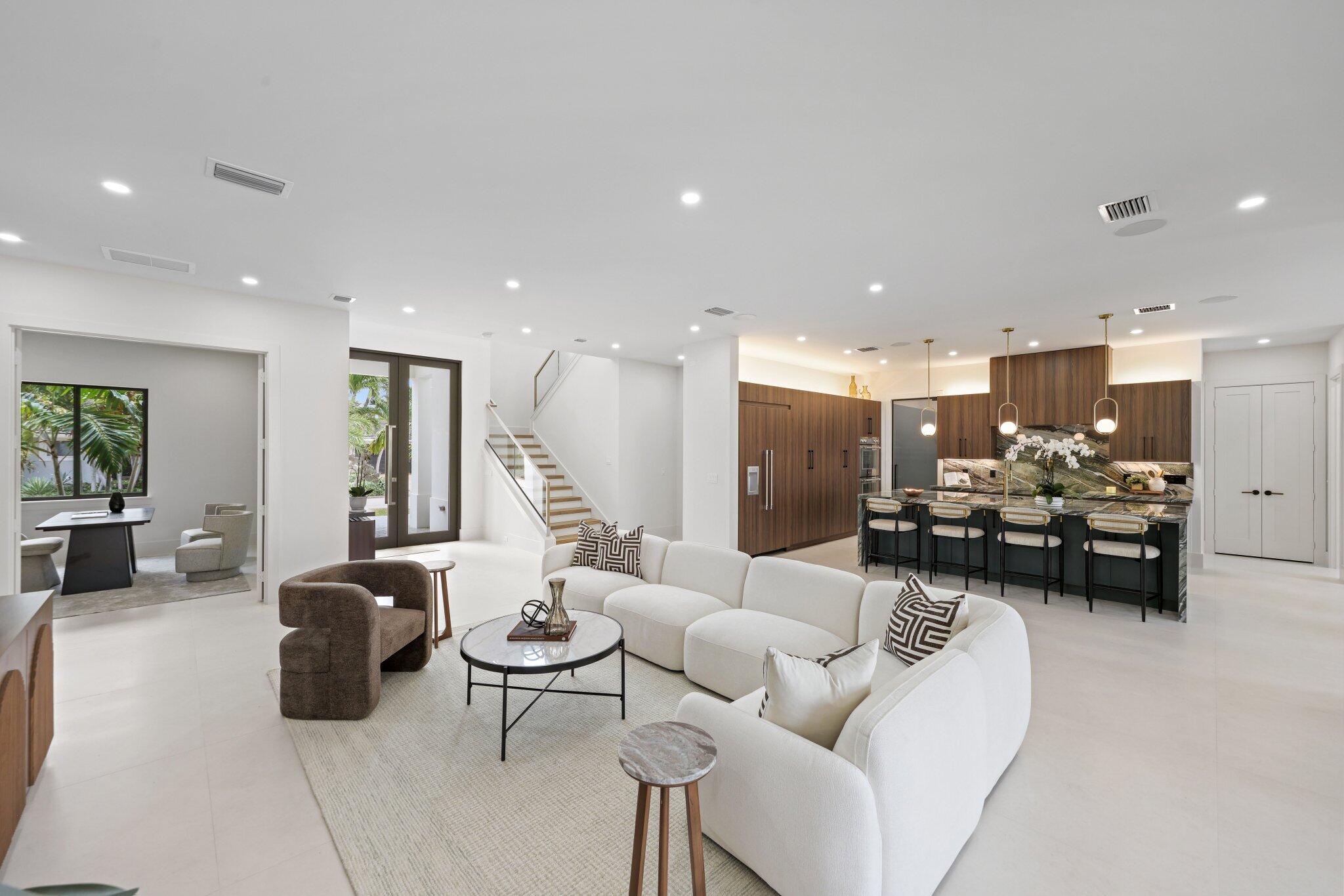 PALM BEACH ISLES 2 - Residential