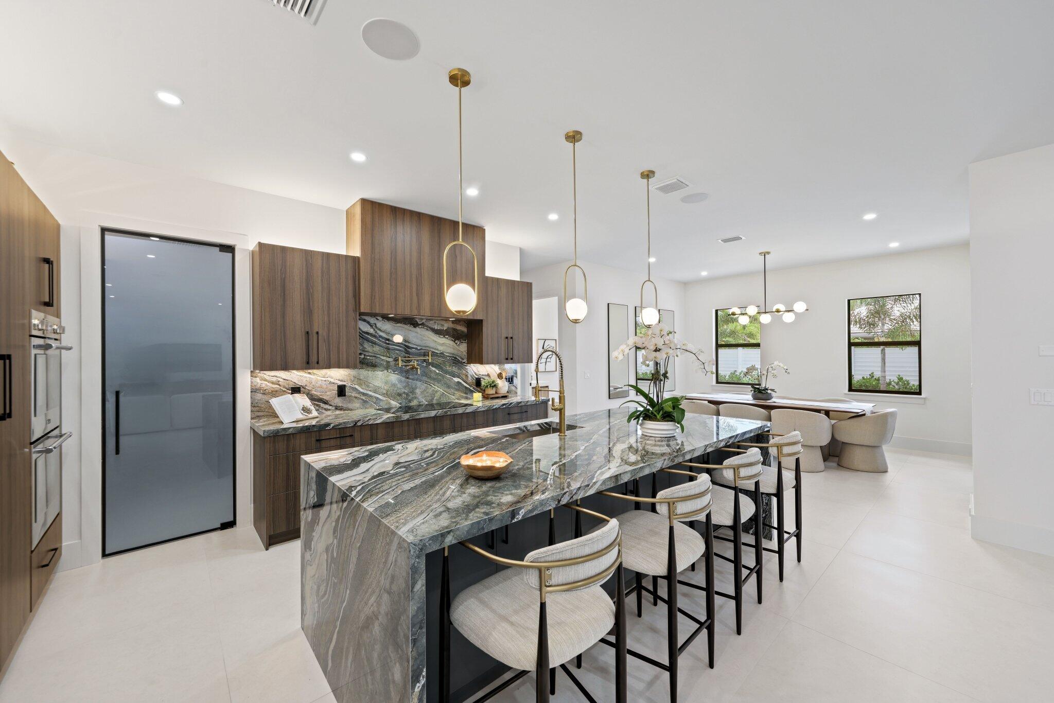 PALM BEACH ISLES 2 - Residential