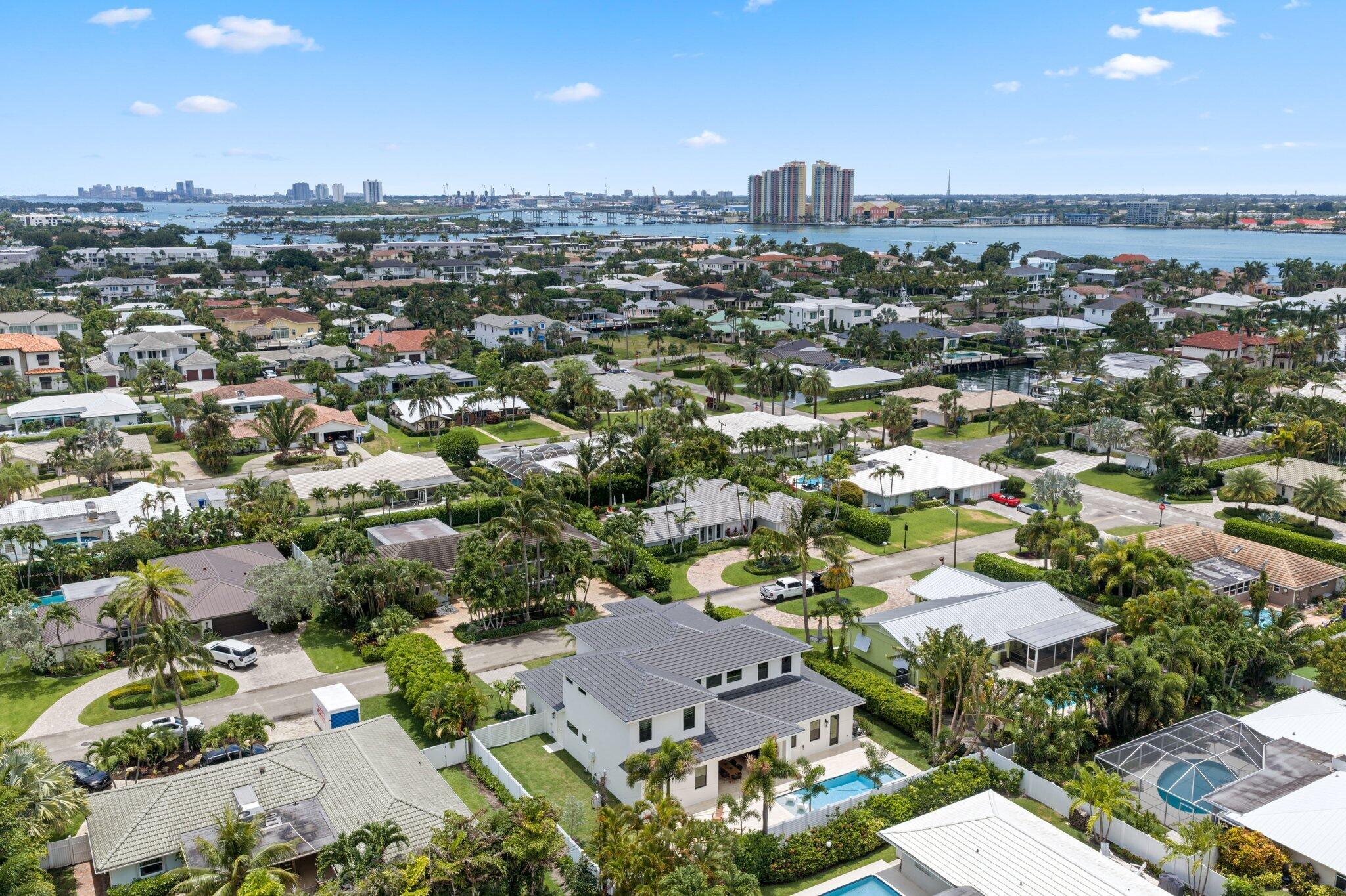 PALM BEACH ISLES 2 - Residential