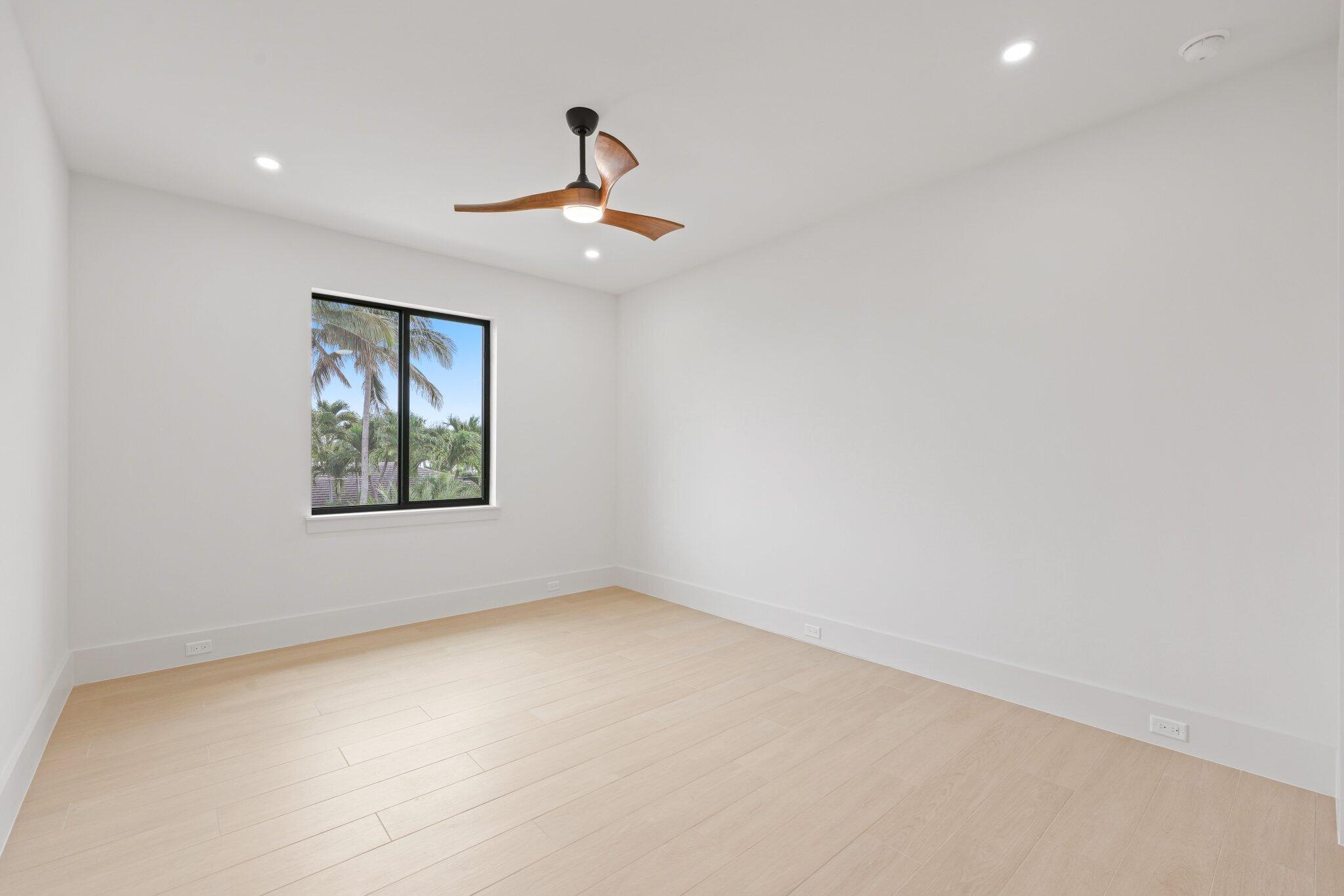 PALM BEACH ISLES 2 - Residential