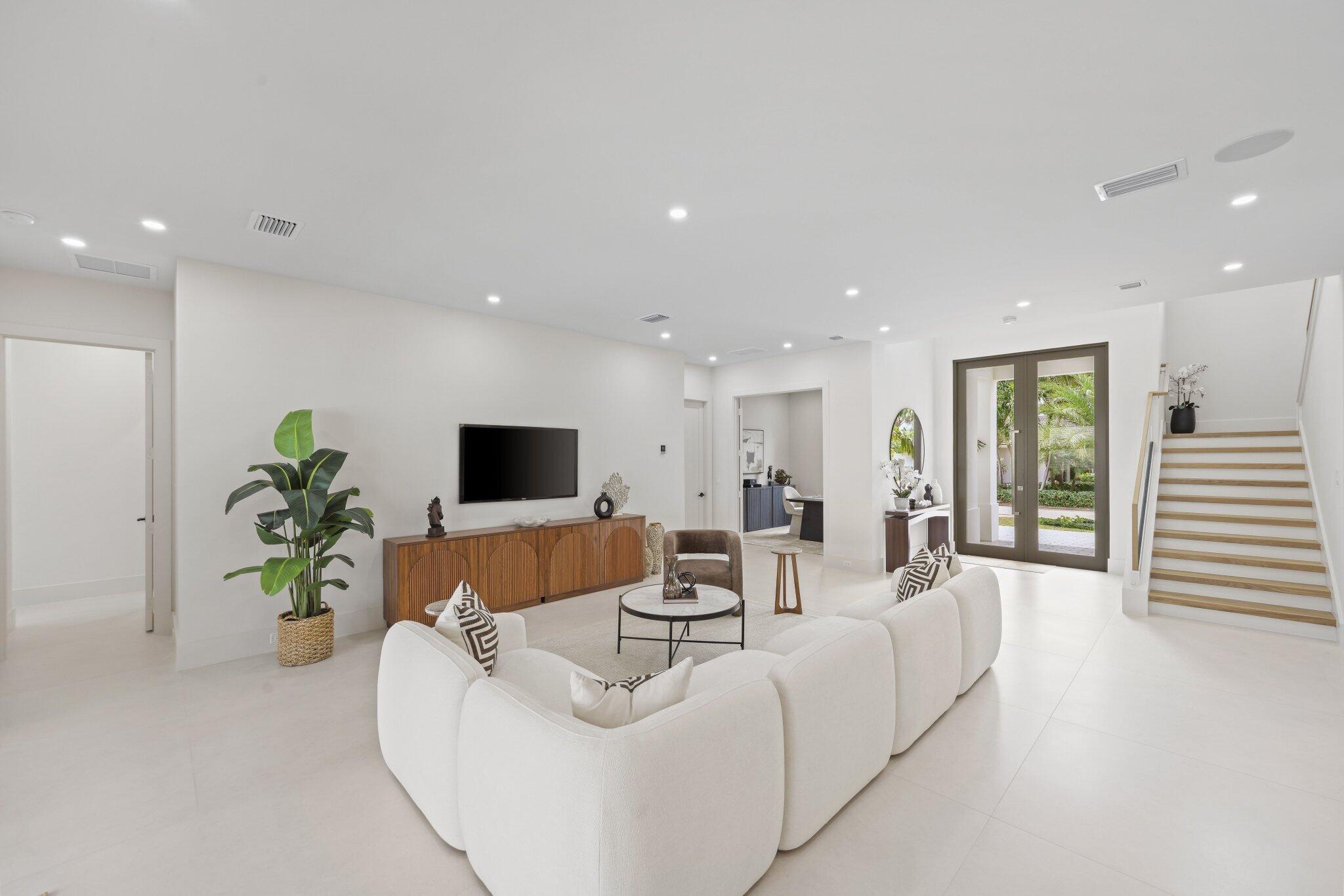PALM BEACH ISLES 2 - Residential