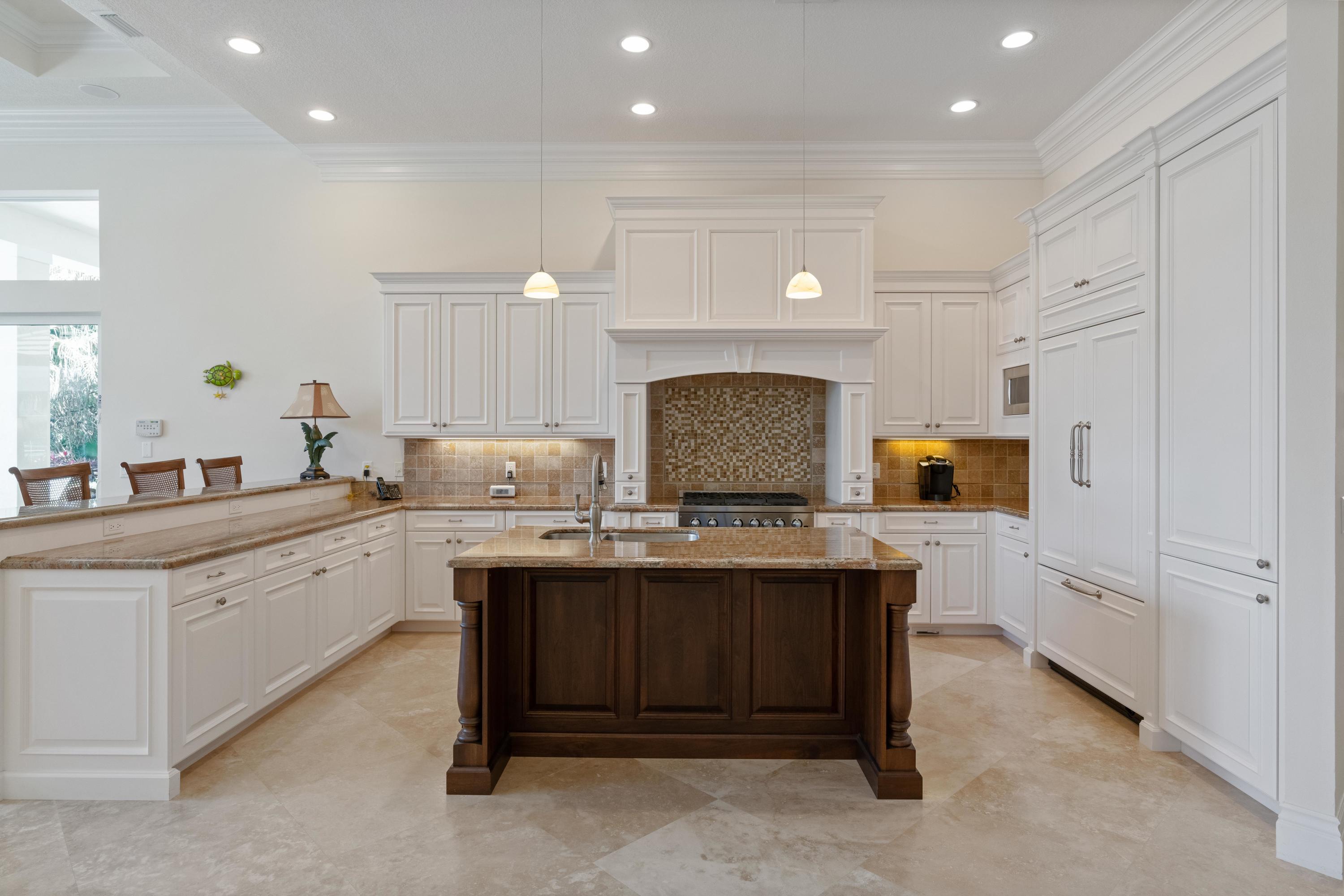 Admirals Cove - Residential