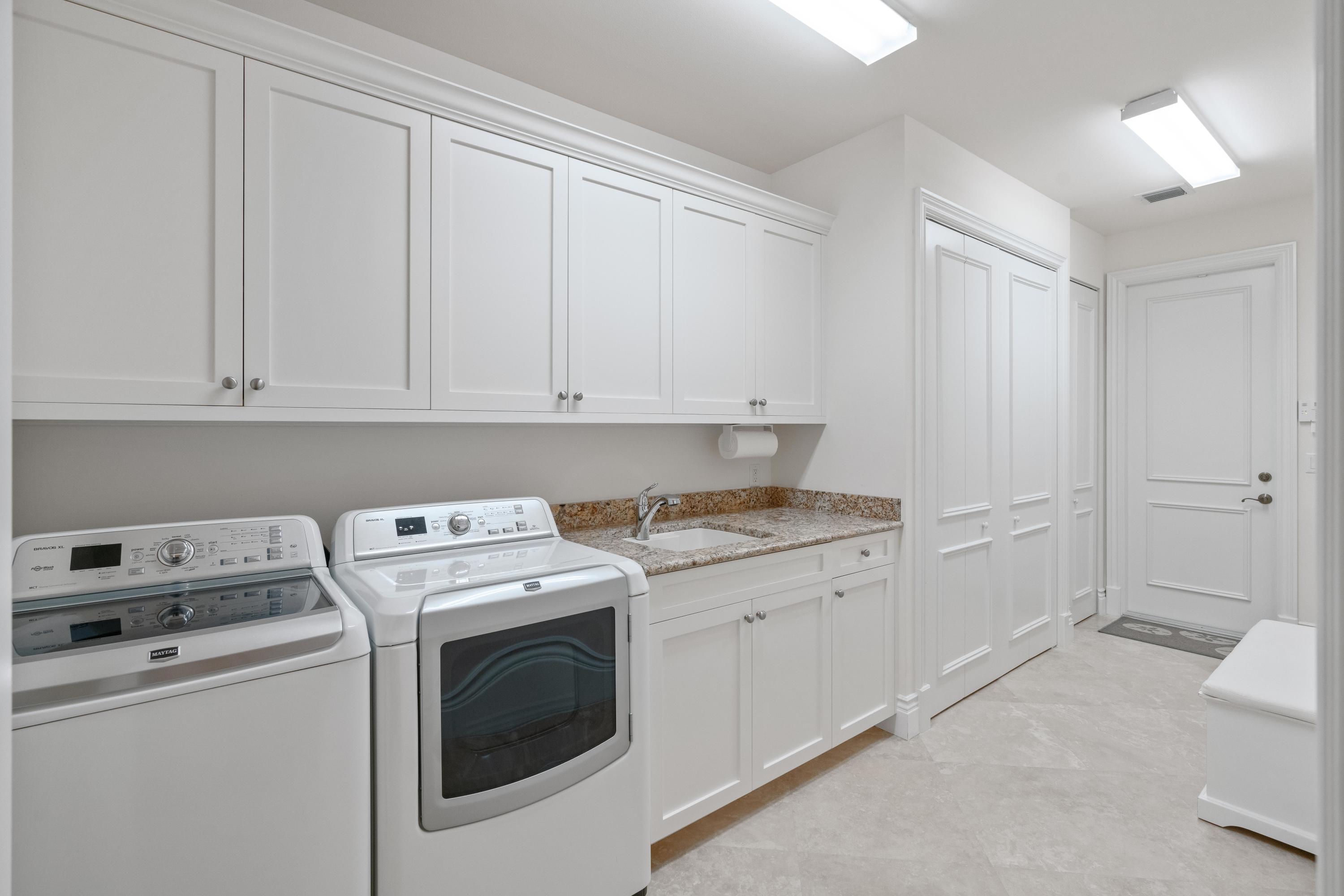 Admirals Cove - Residential